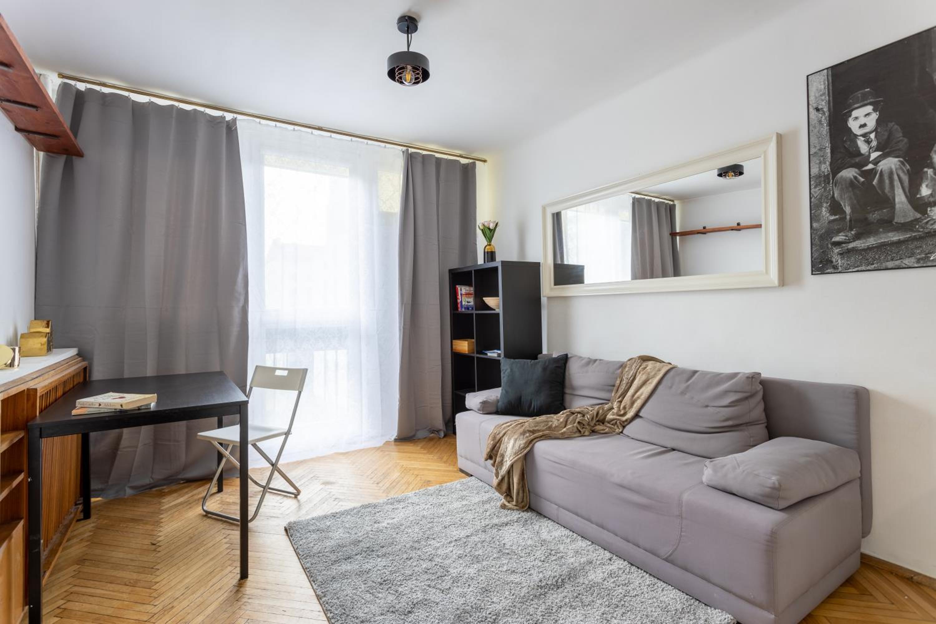 Urban Apartaments - Great Location - City Center - Żelazna