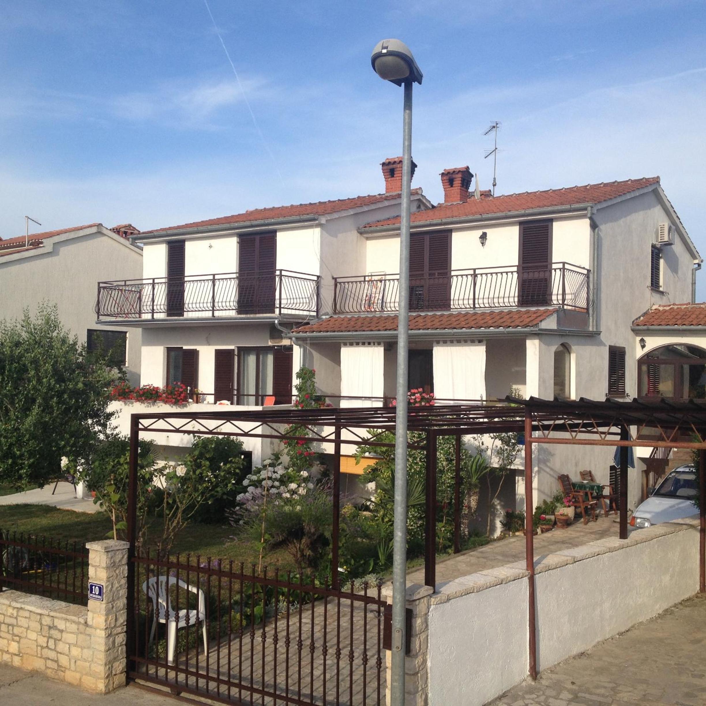 Photo 44