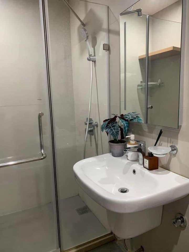 Modern & Cozy 1BR with City and Mt Apo View near Abreeza Mall