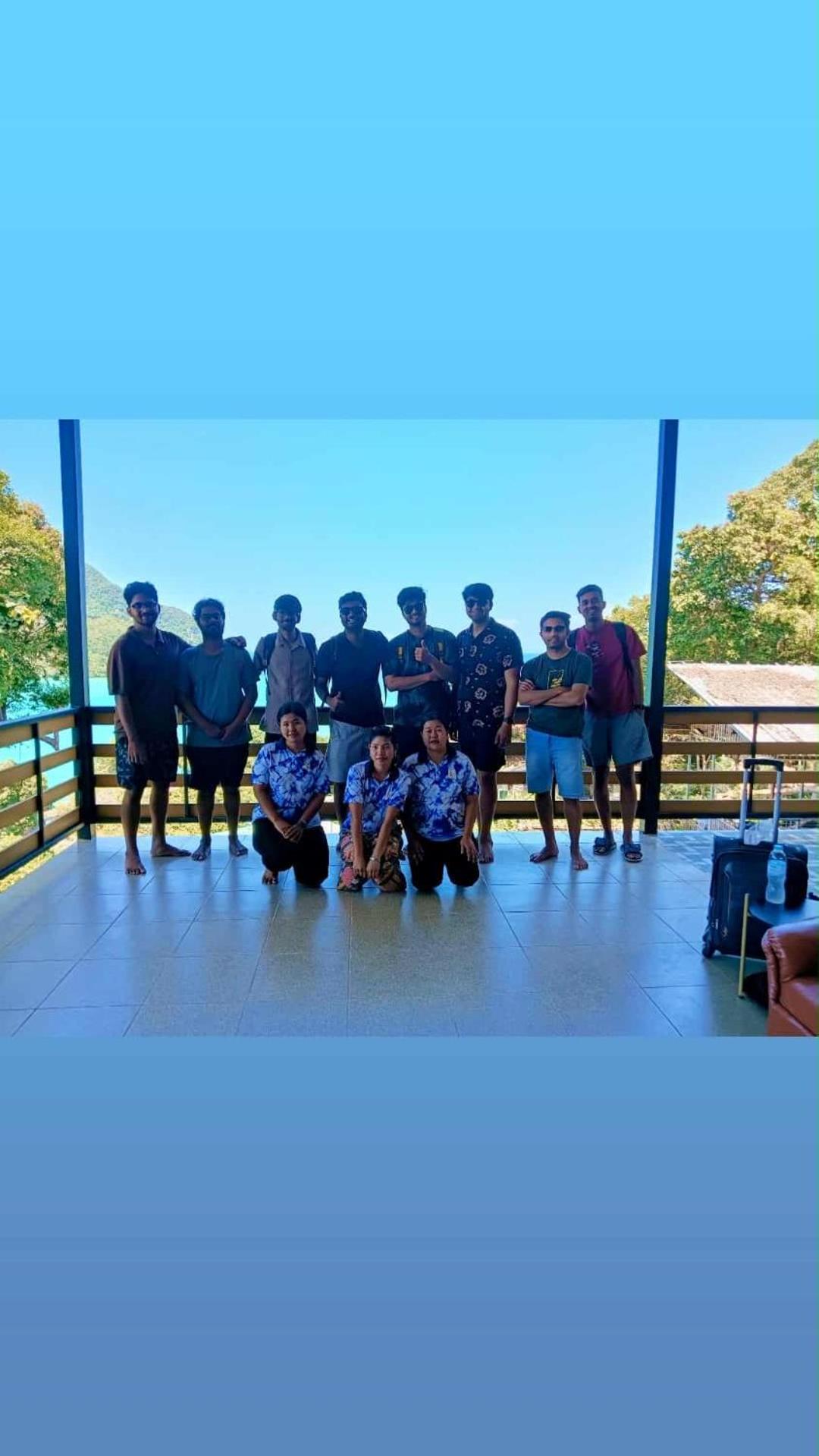 The view Hostel