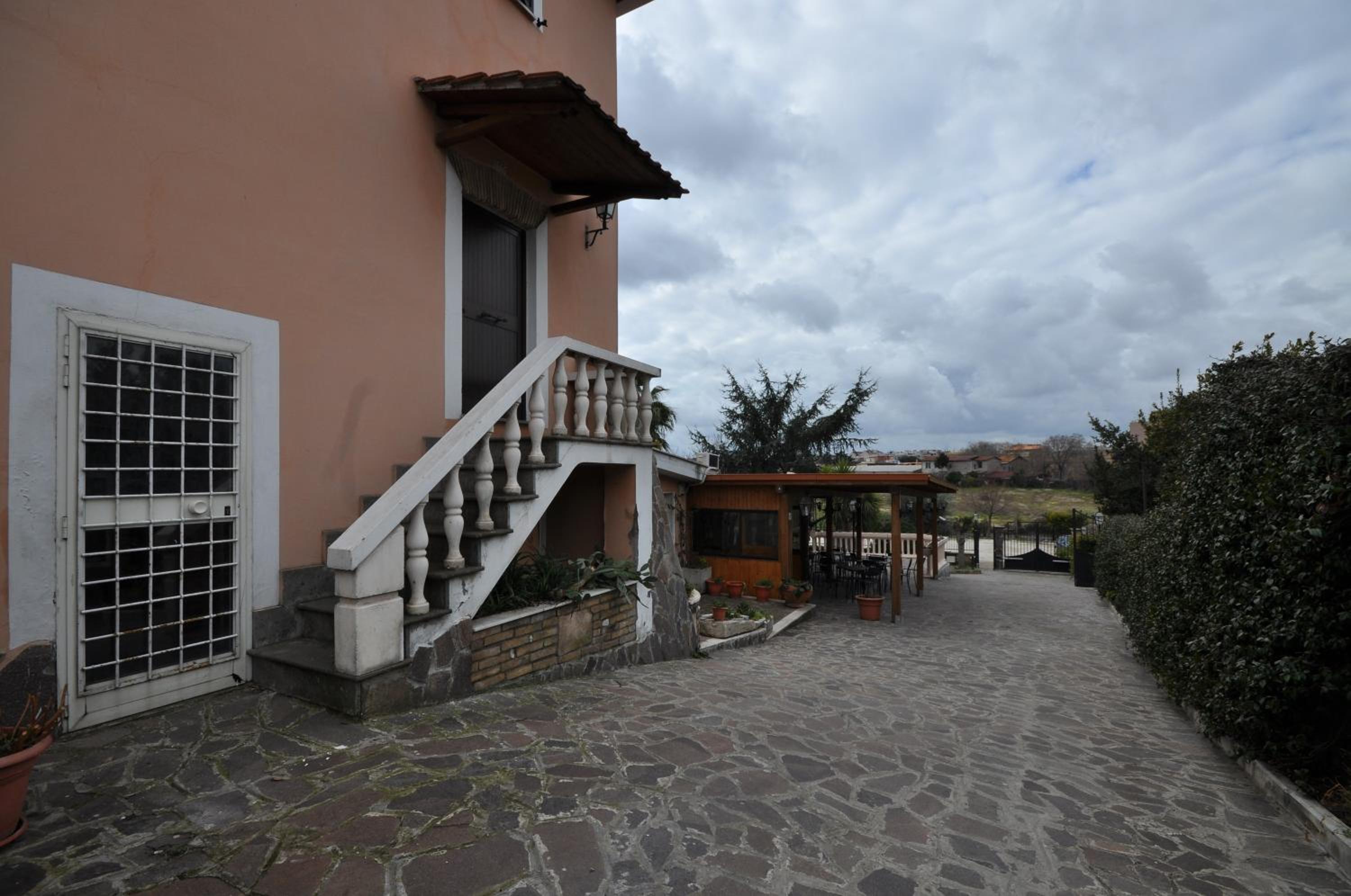 Casale De Santis