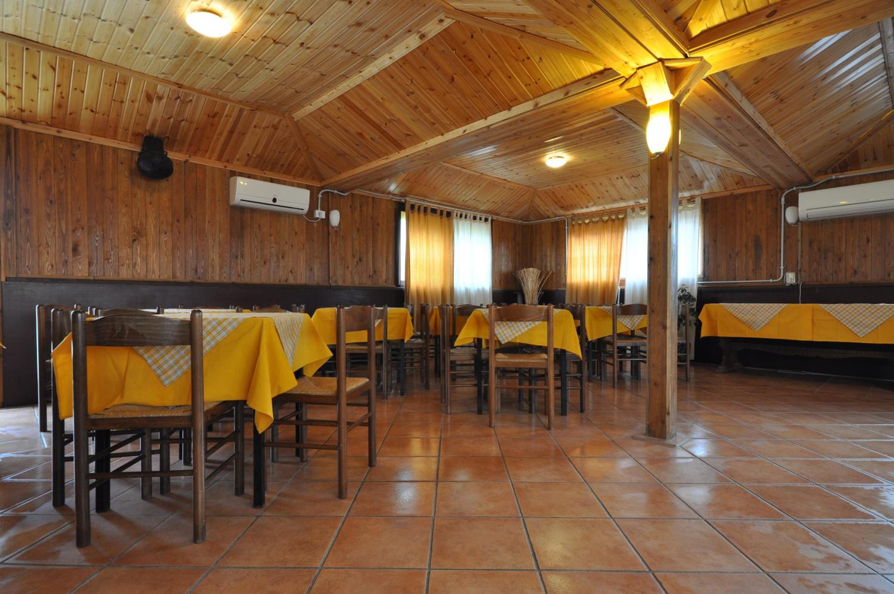 Casale De Santis