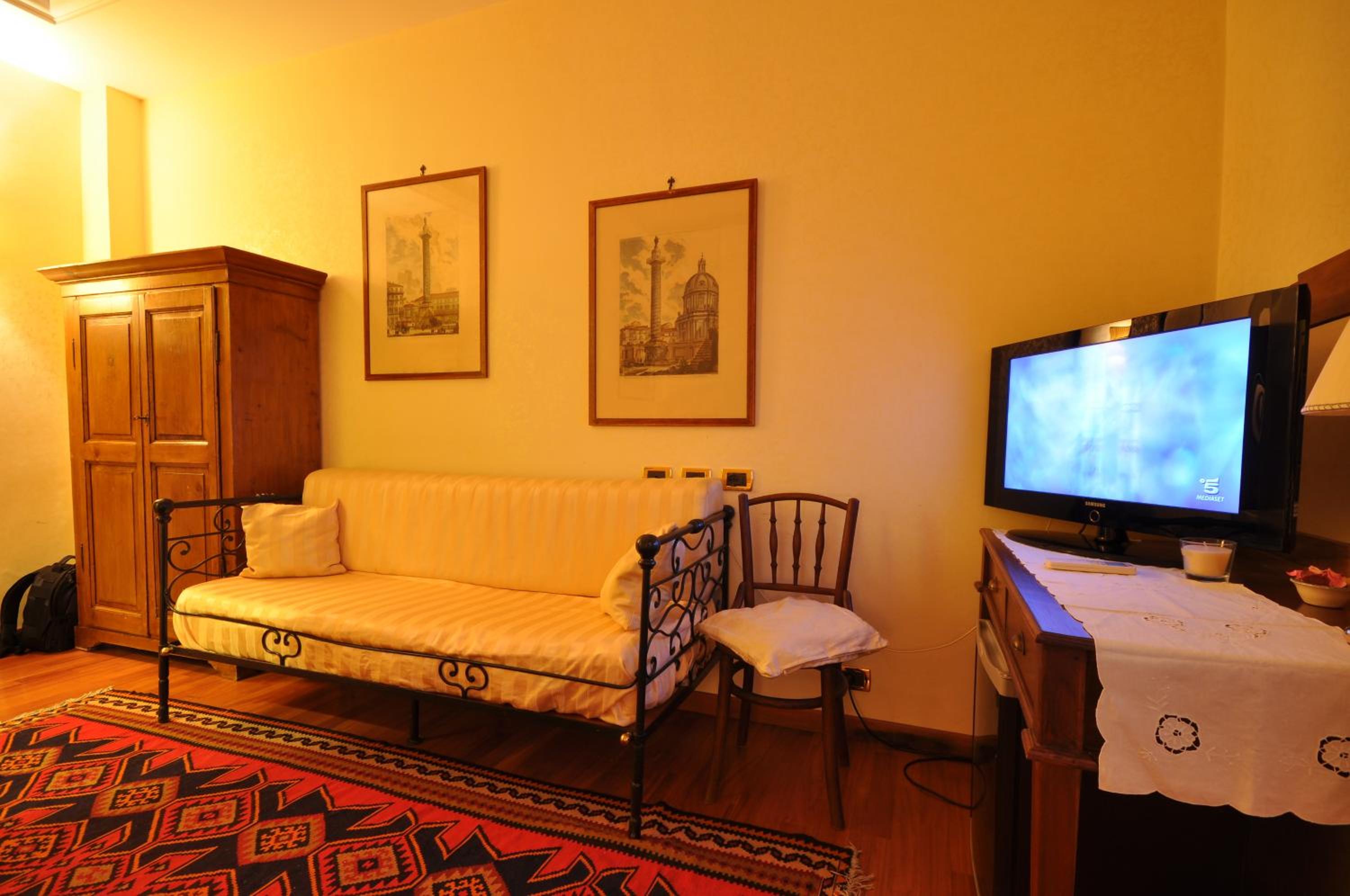 Casale De Santis