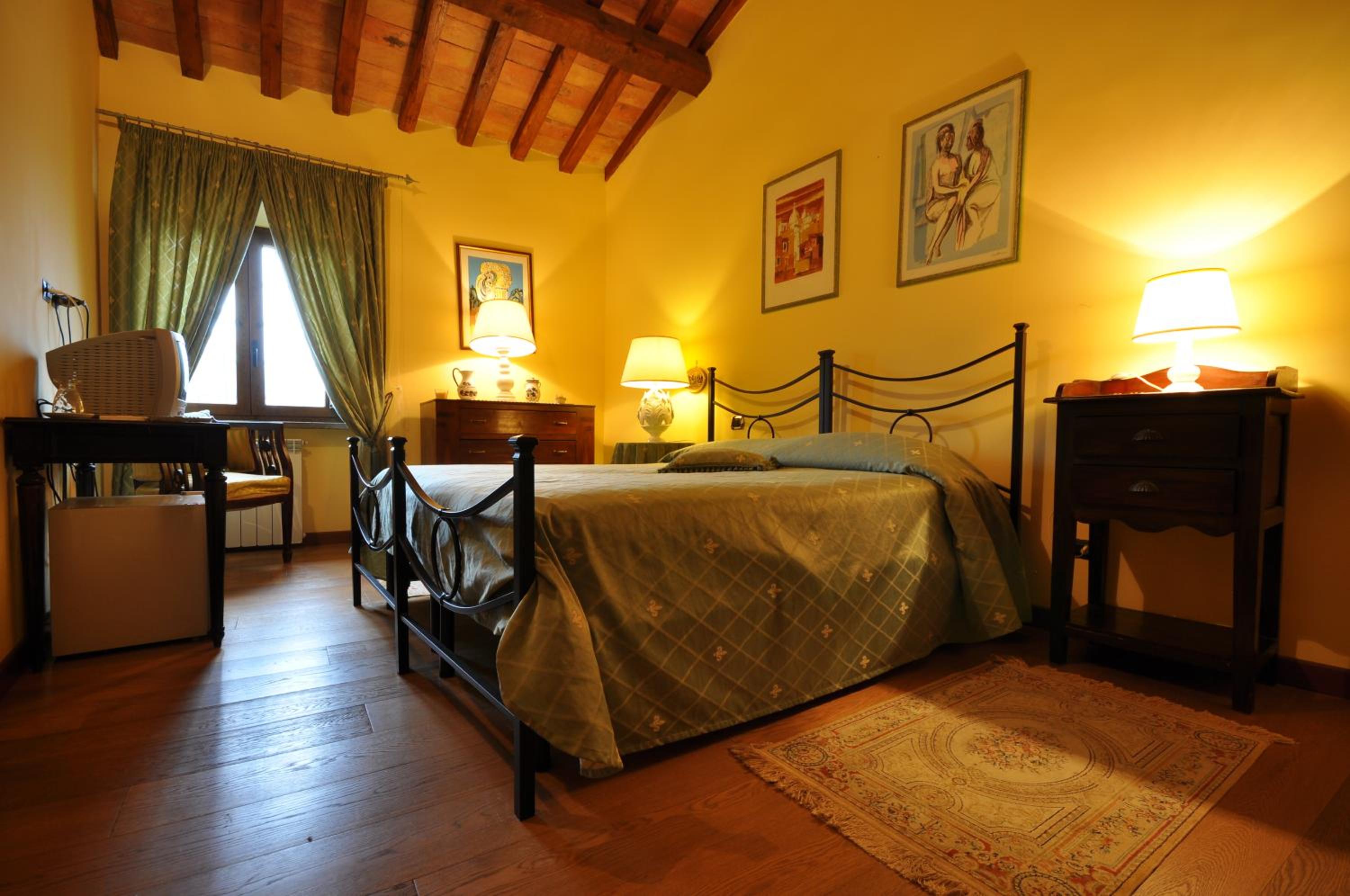 Casale De Santis