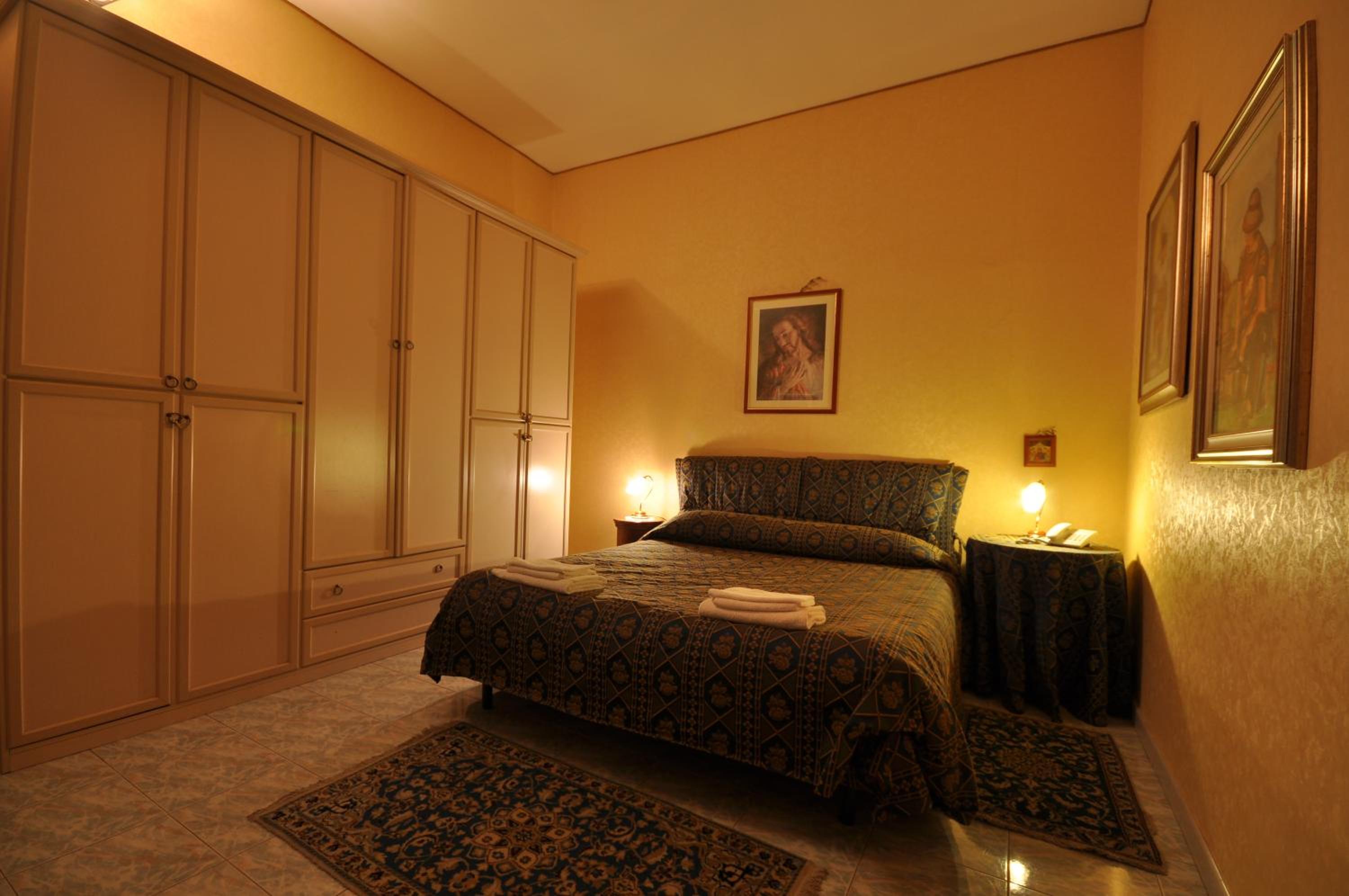 Casale De Santis