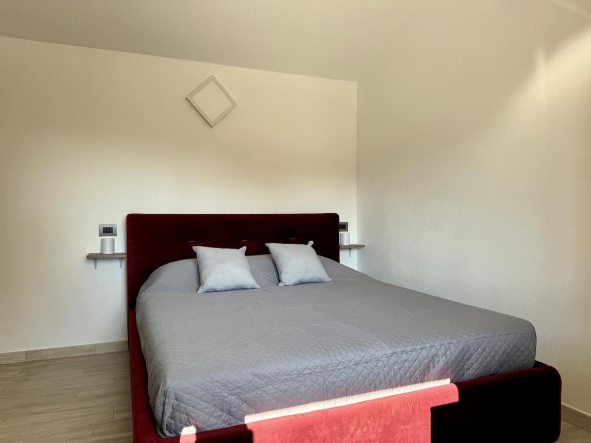 HOST4U - Nuovo Appartamento con Ingresso Indipendente e Parcheggio Privato - Villa Catocce