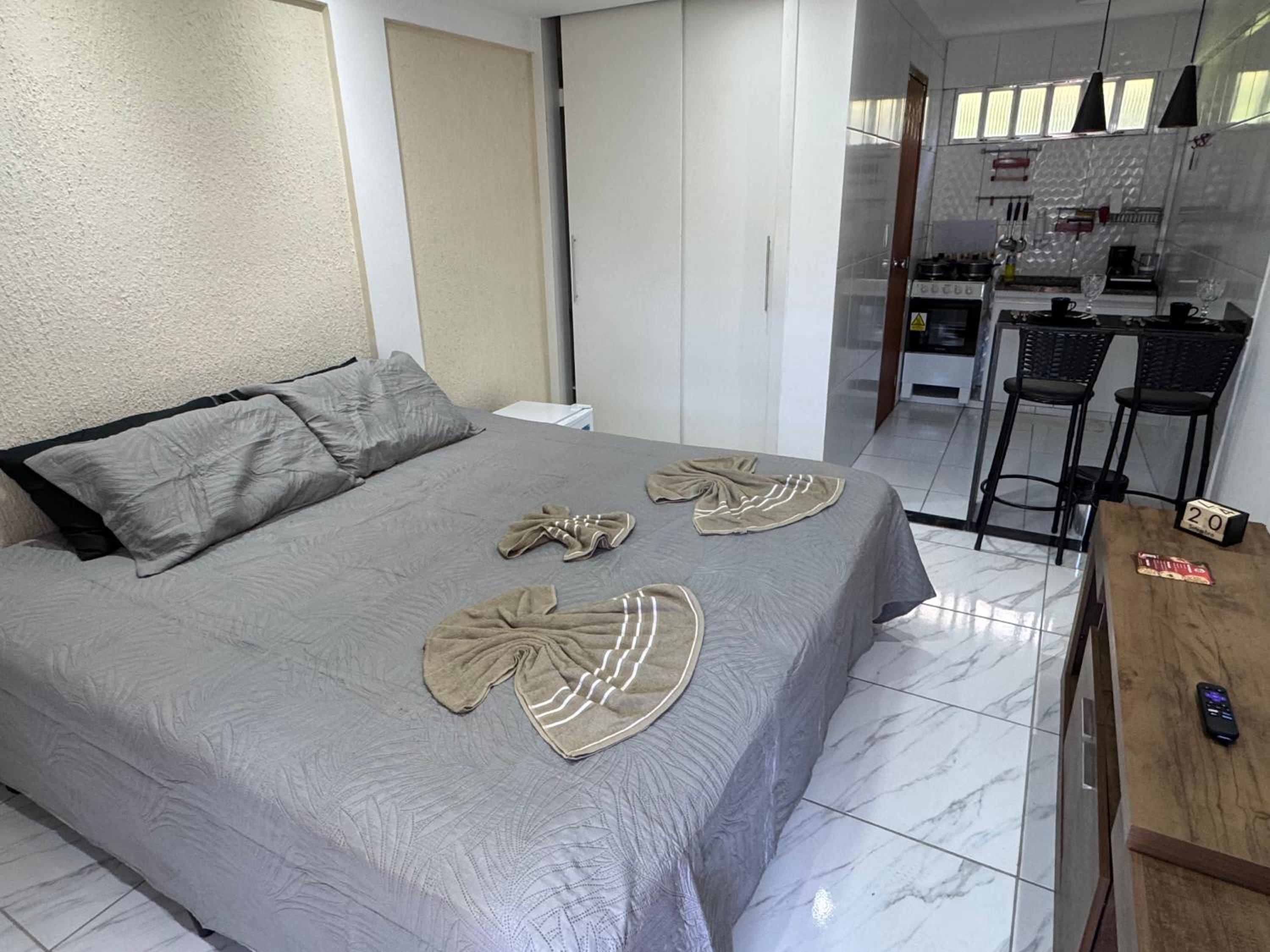 Loft em condomínio próximo à entrada da cidade