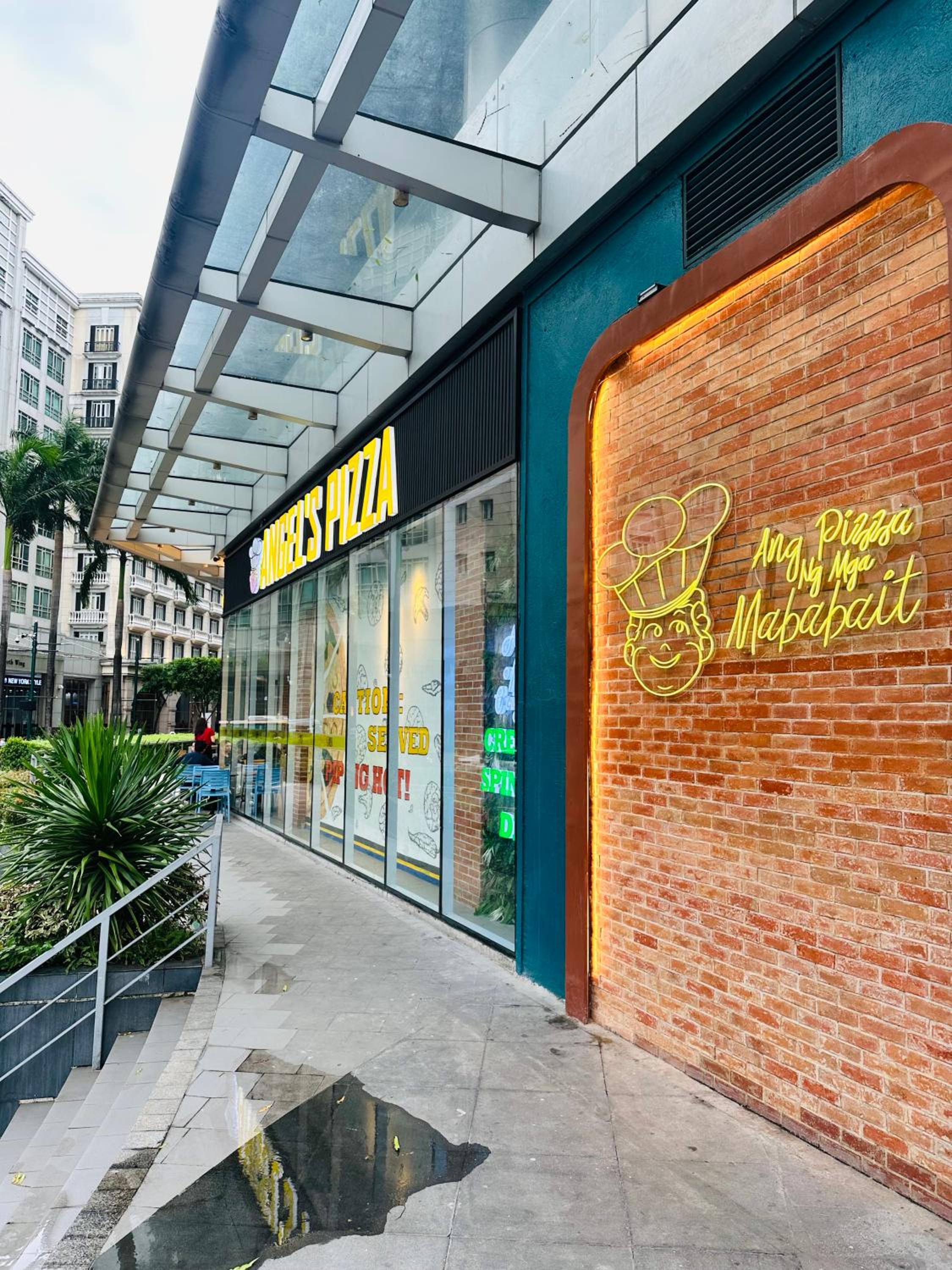 We Vibe, 101 Newport Blvd near the airport NAIA 3