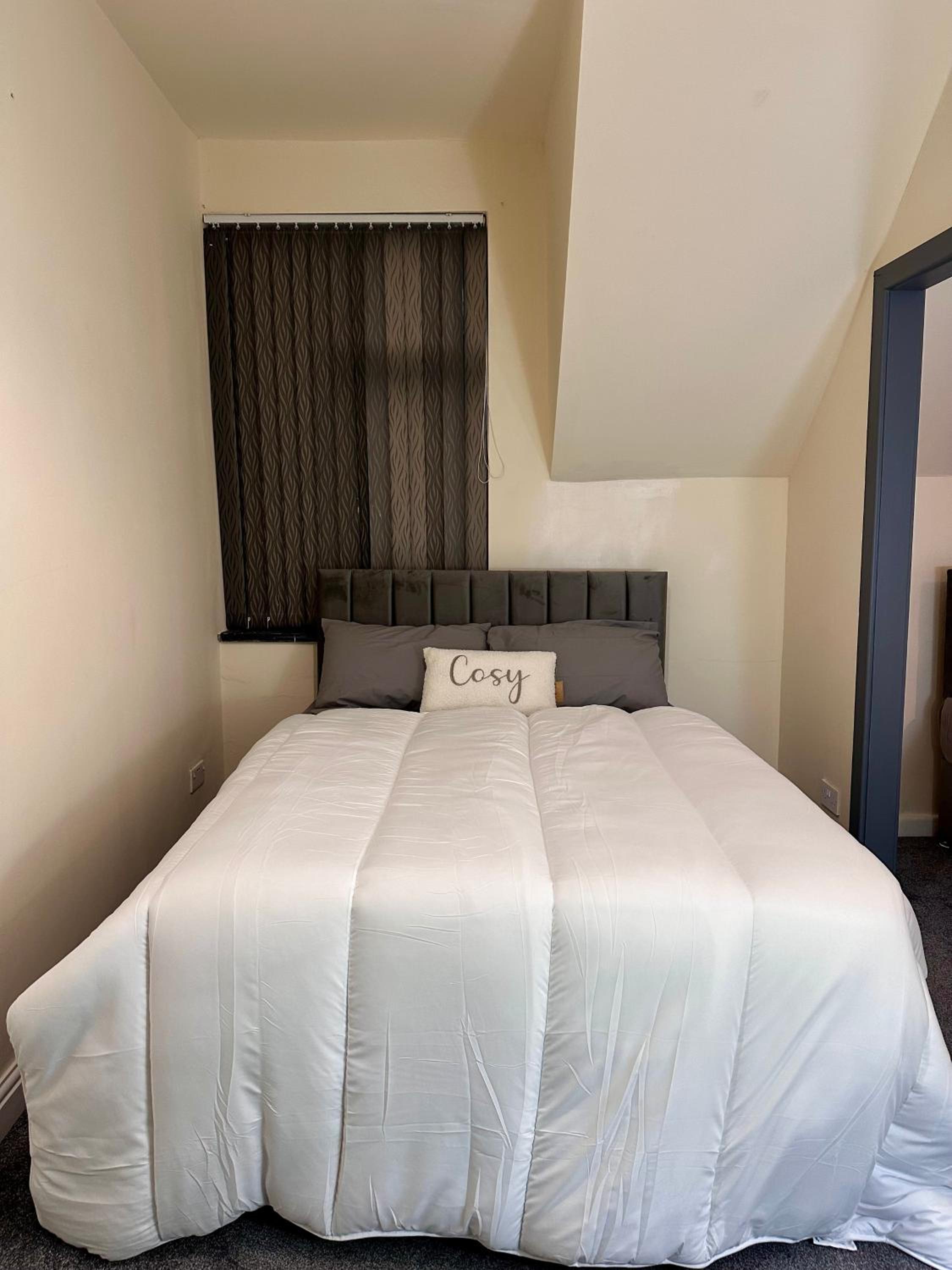 Our Charming 3-Bedroom, 1-Bathroom flat