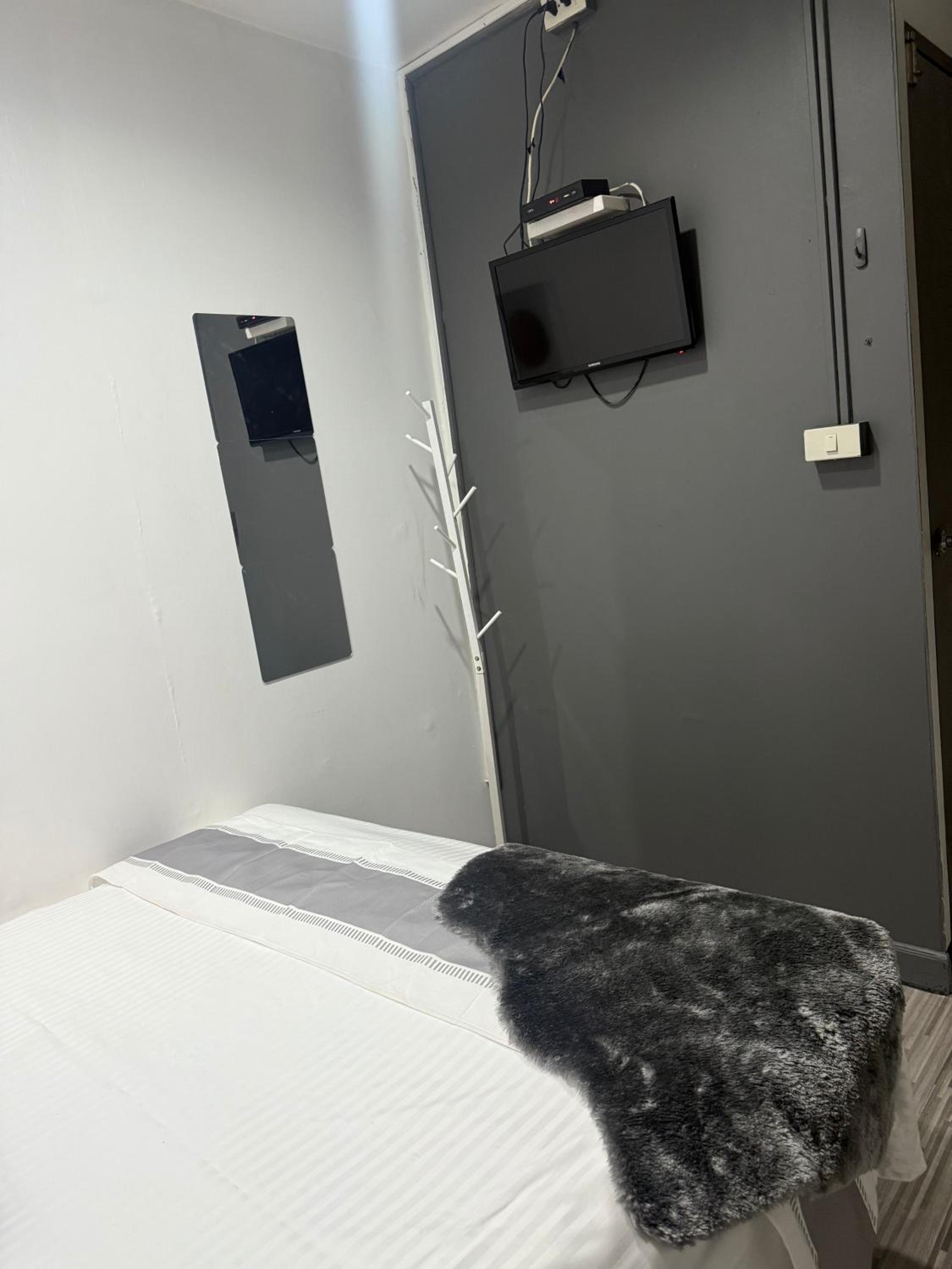 Ree House- Sukhumvit 23
