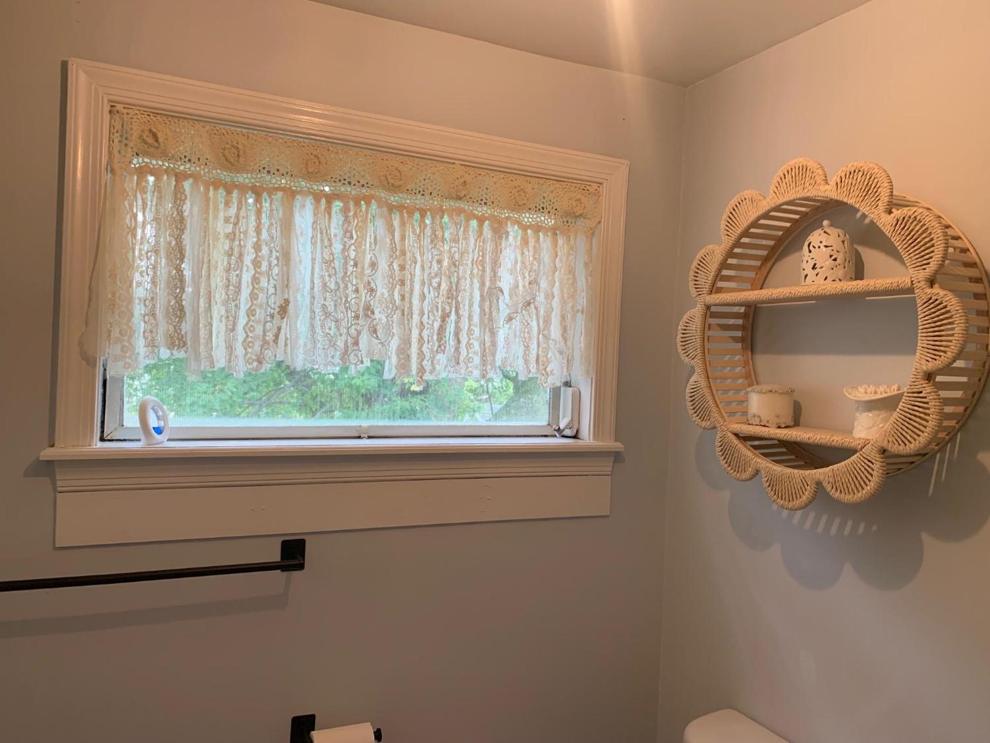 The Driftwood Den