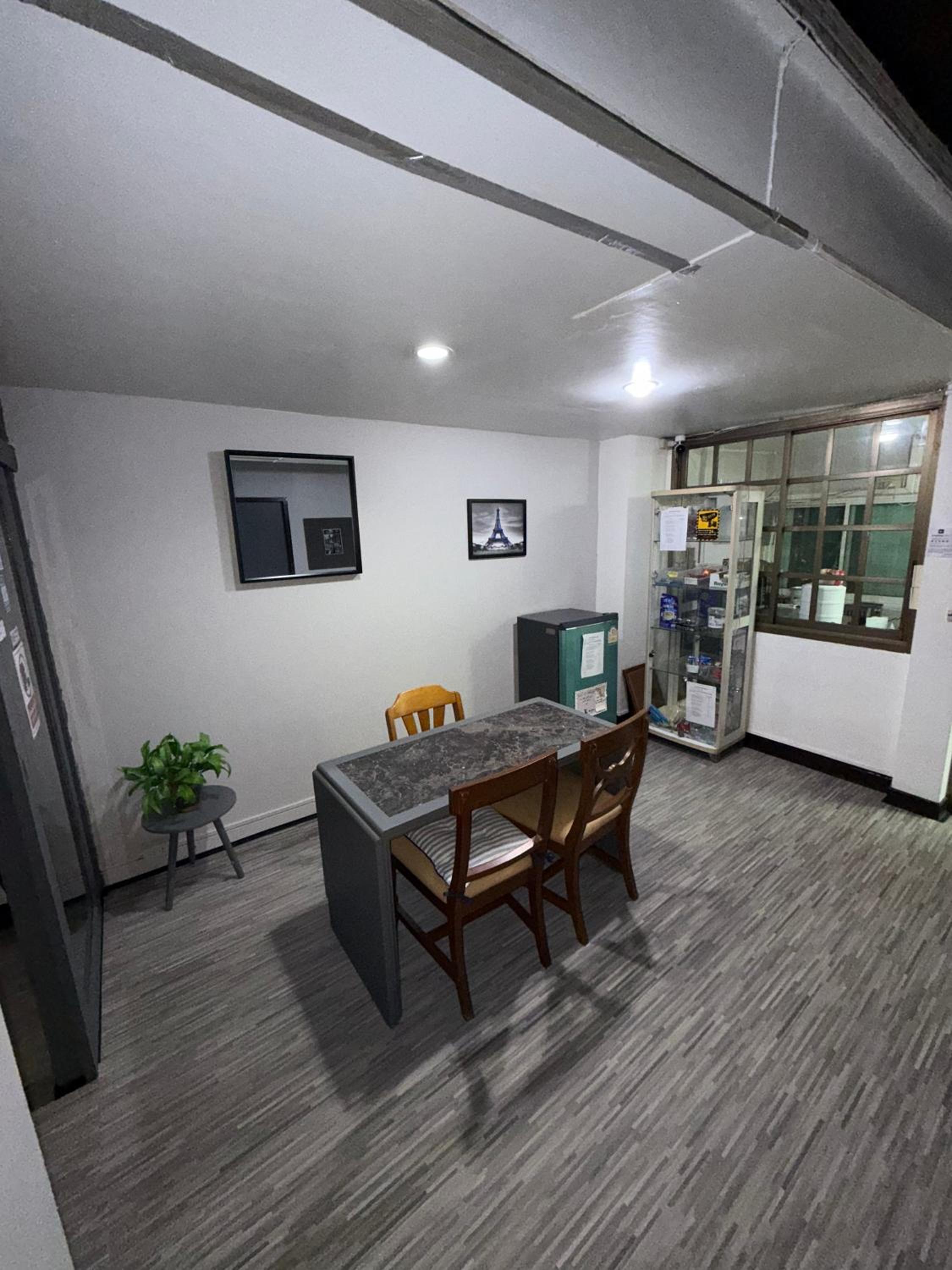 Ree House- Sukhumvit 23