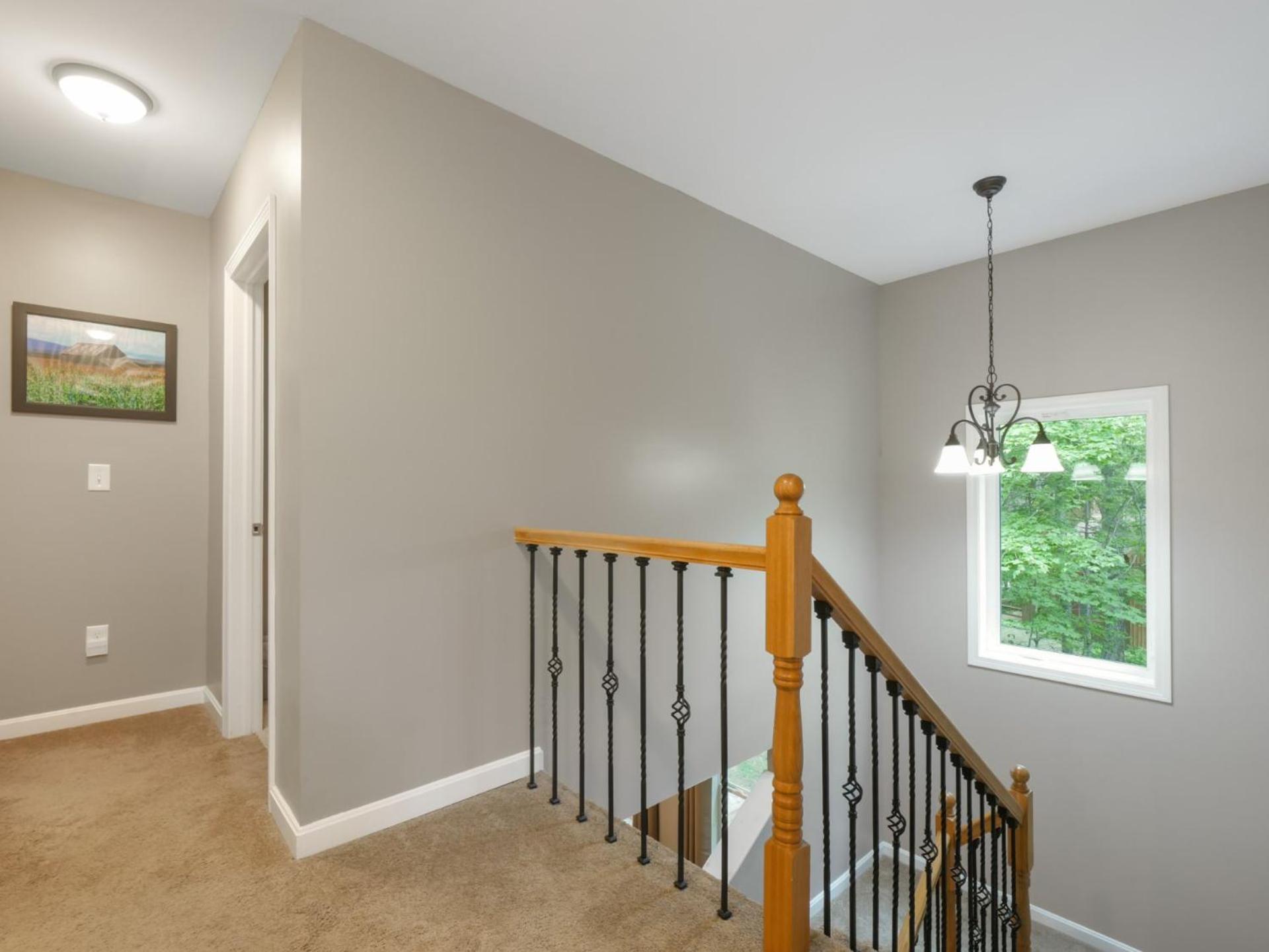 Killington Terrace Lodge - Spacious 5BR Killington Home with 2 Kitchens, Game Room & Pet Friendly
