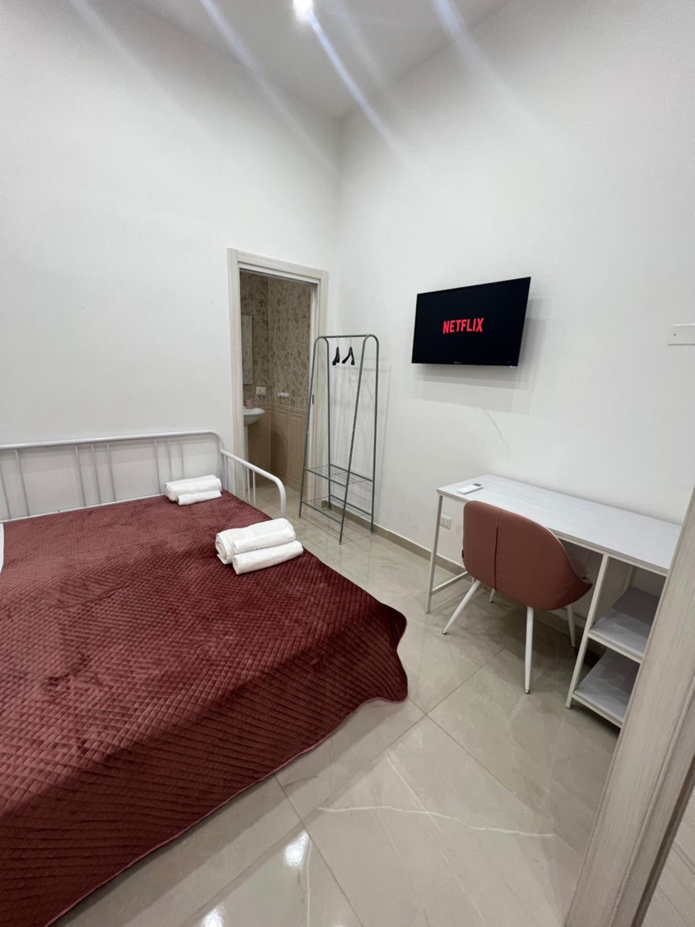 Napoli-New apartment 3 kilometers from the Airport
