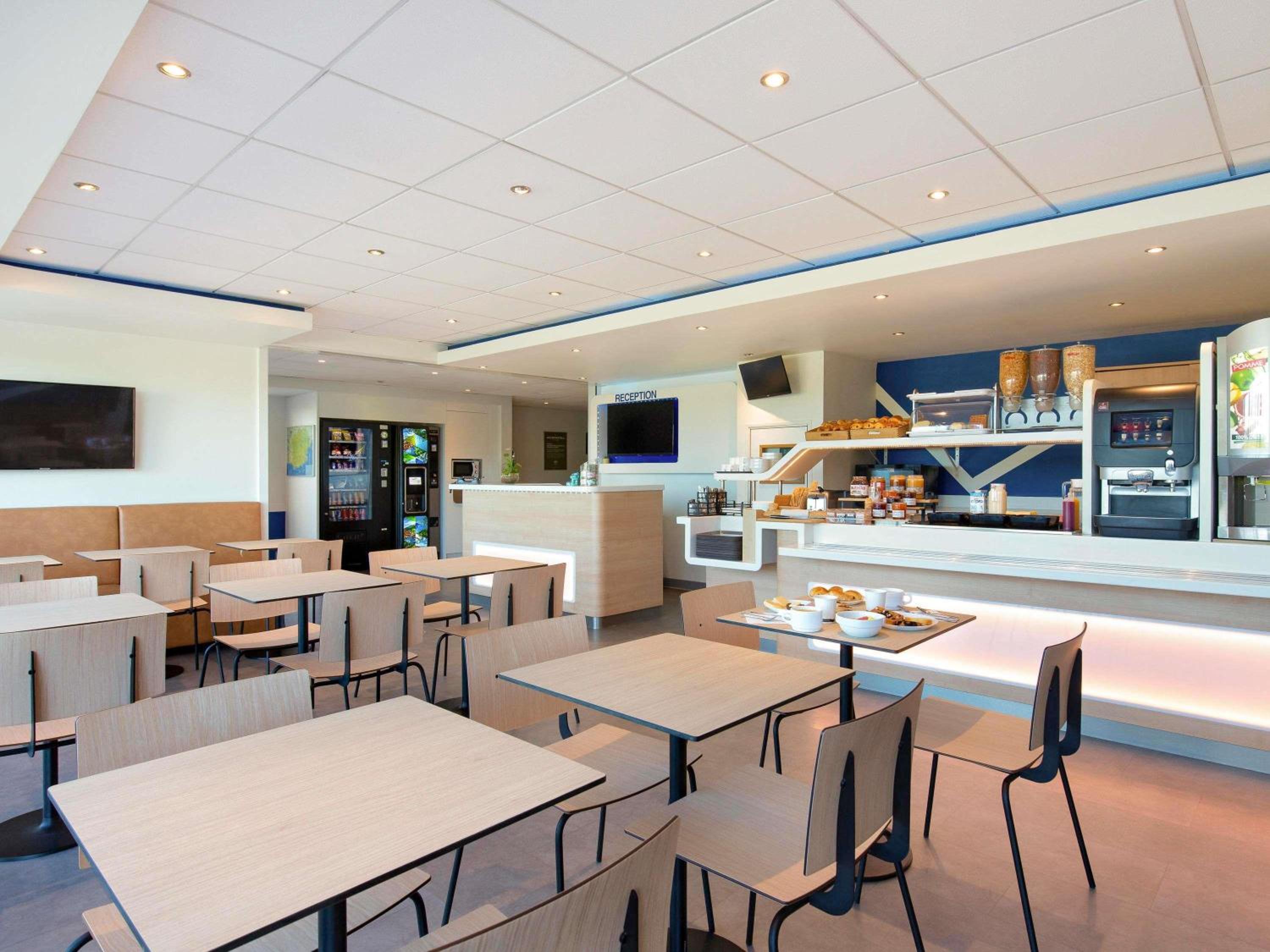ibis budget Saint-Maximin, photo 63