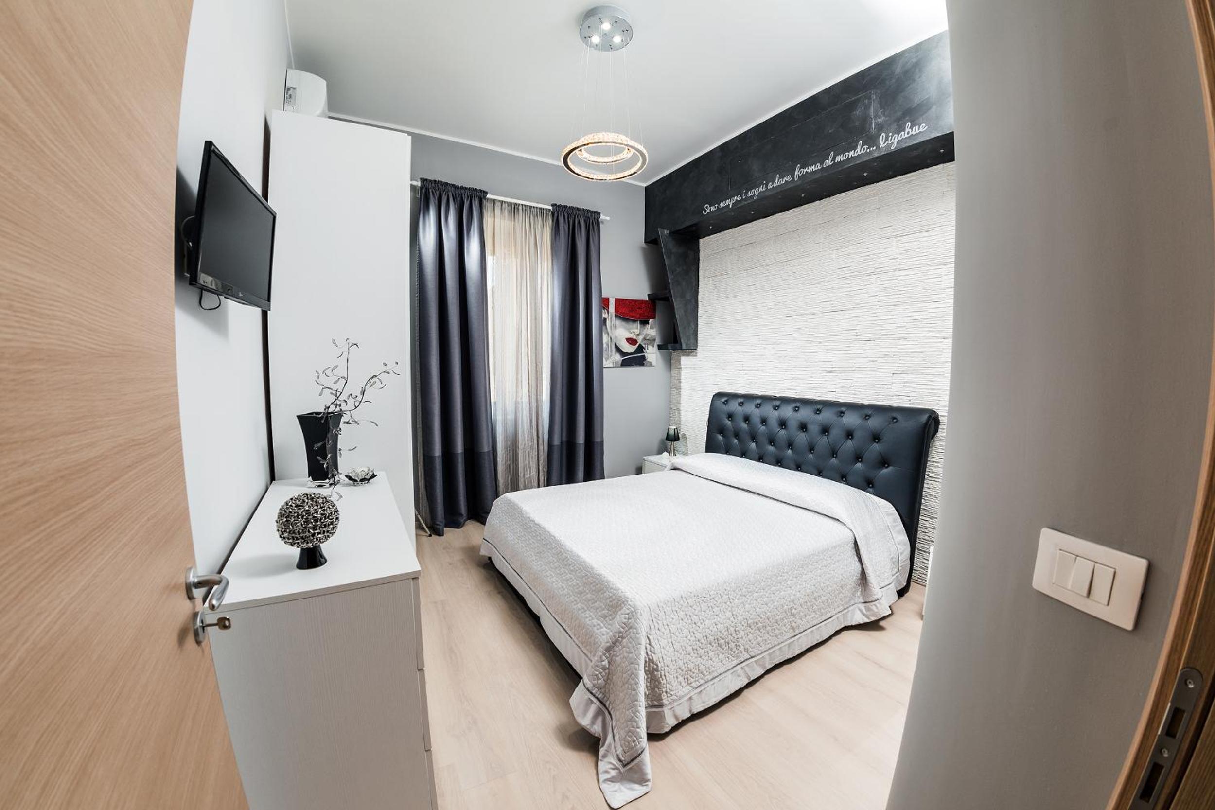 Ariston Suite