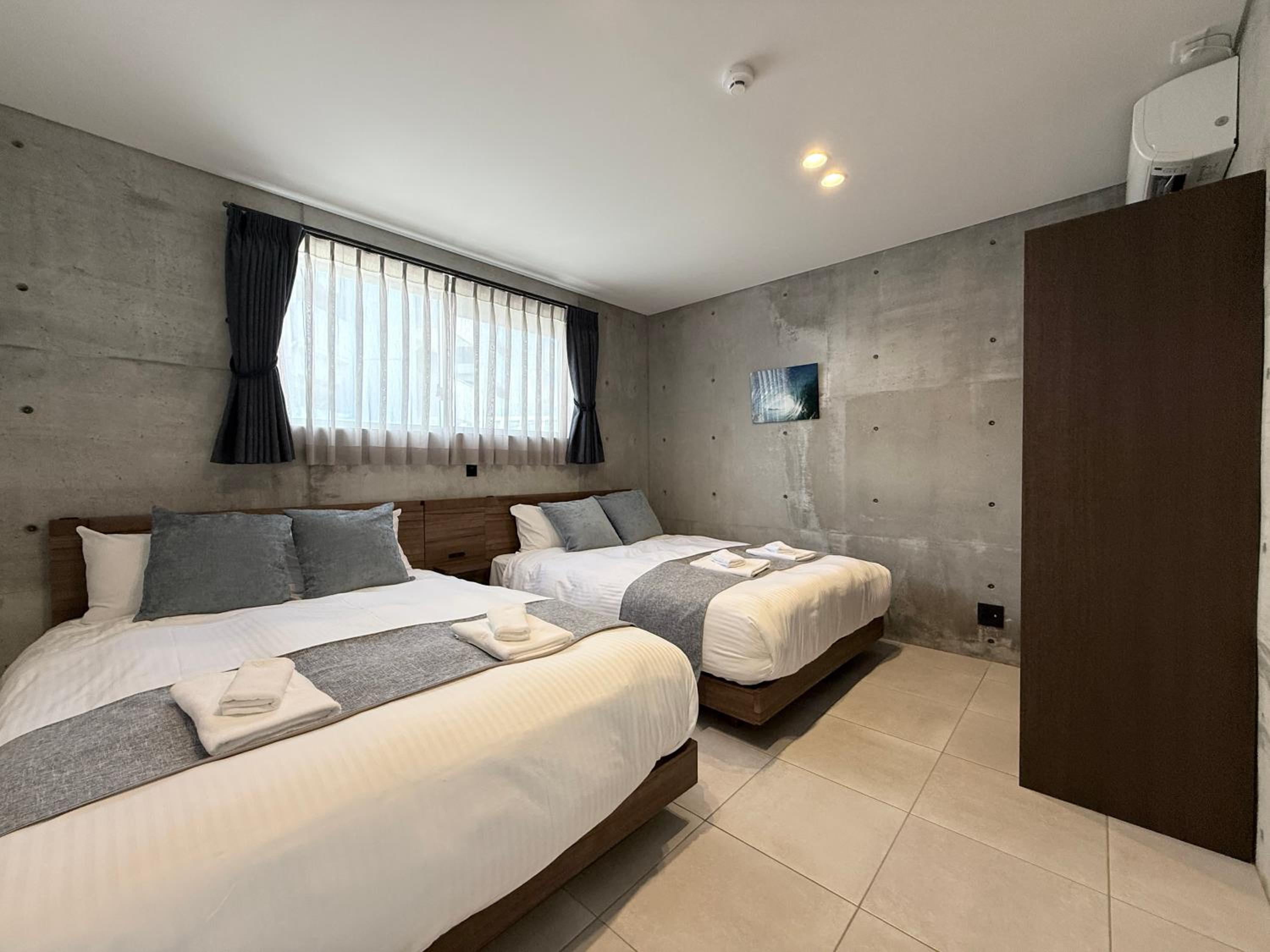 Emerald Ocean Villa
