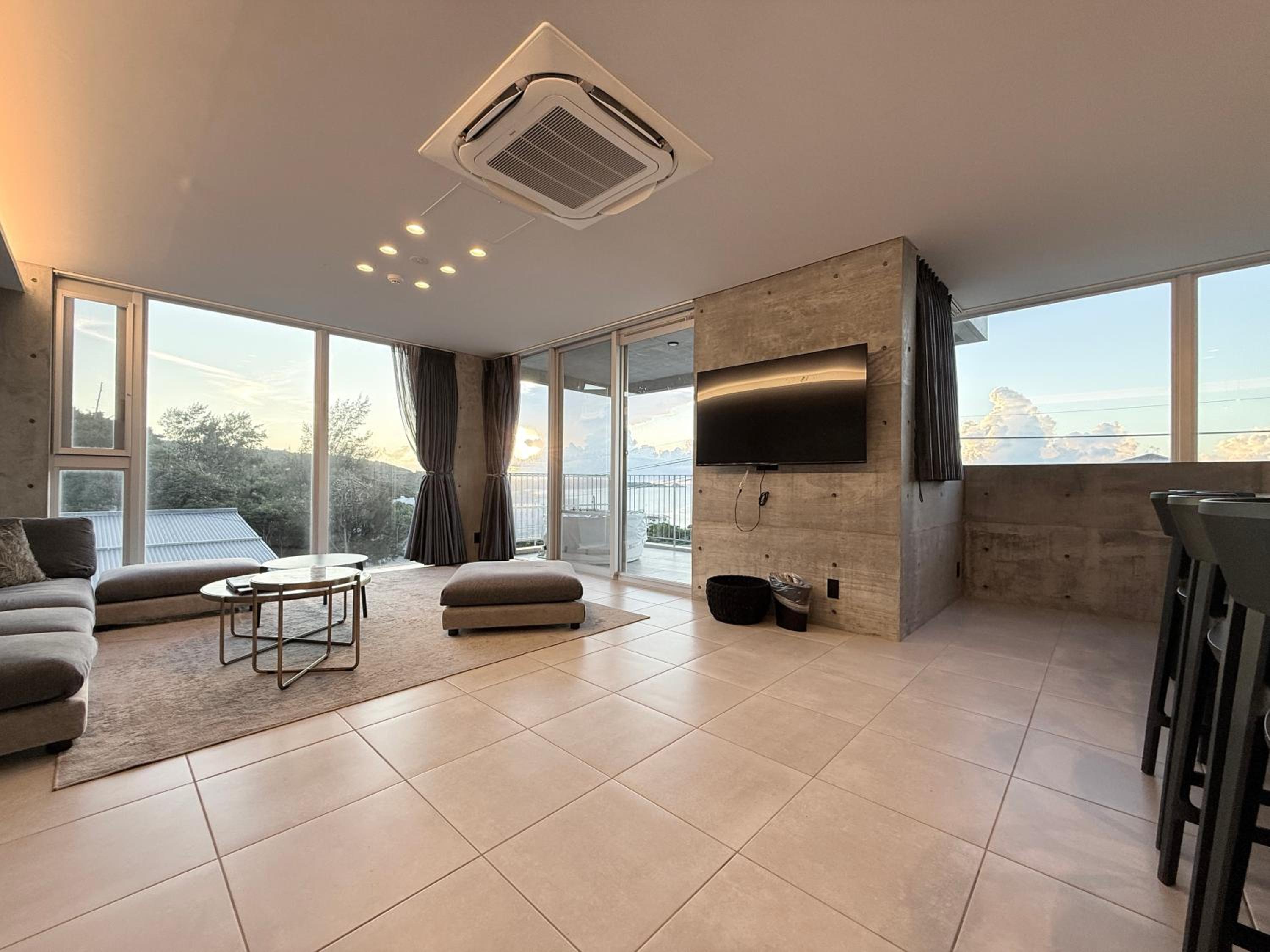 Emerald Ocean Villa