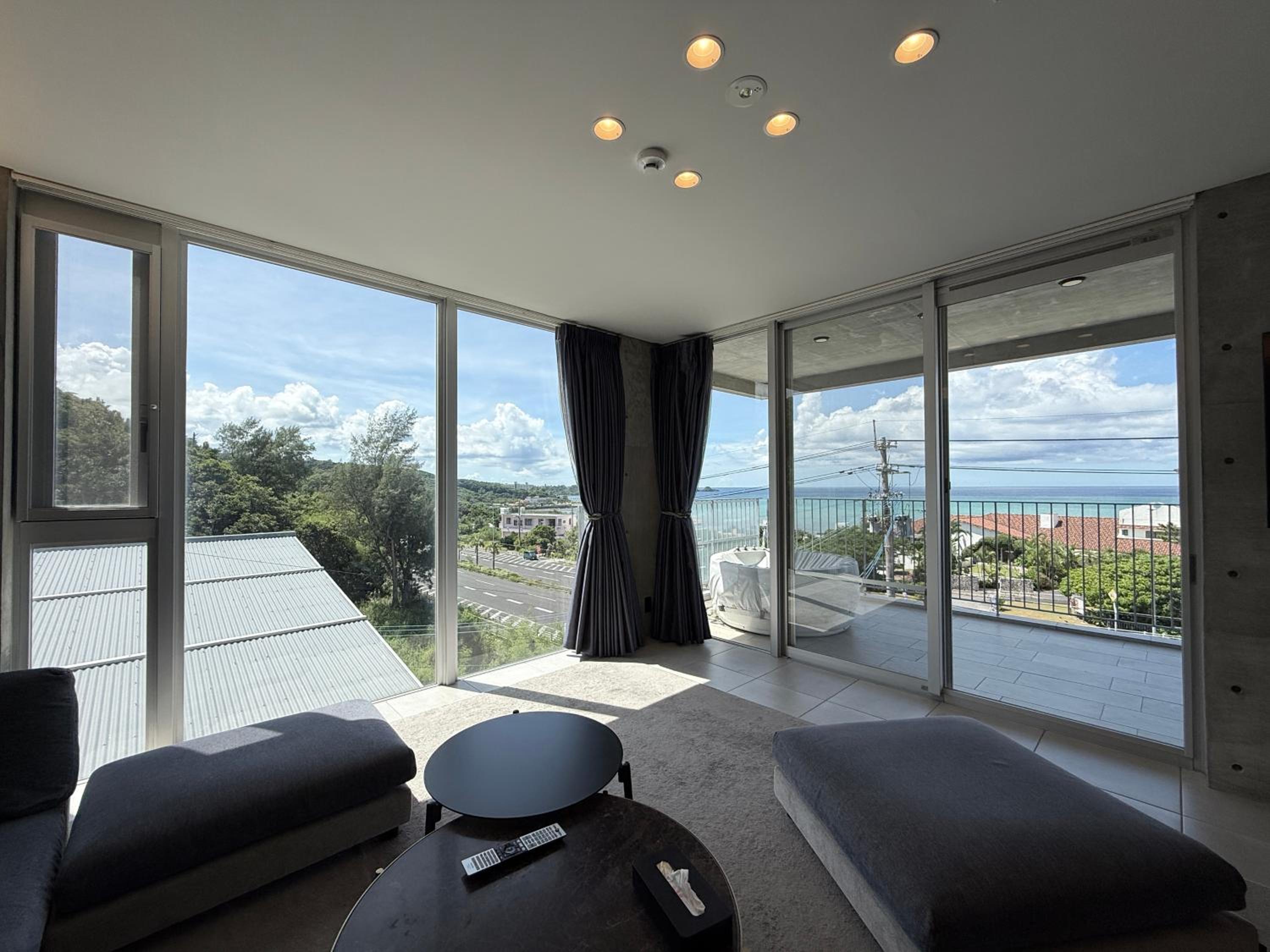 Emerald Ocean Villa