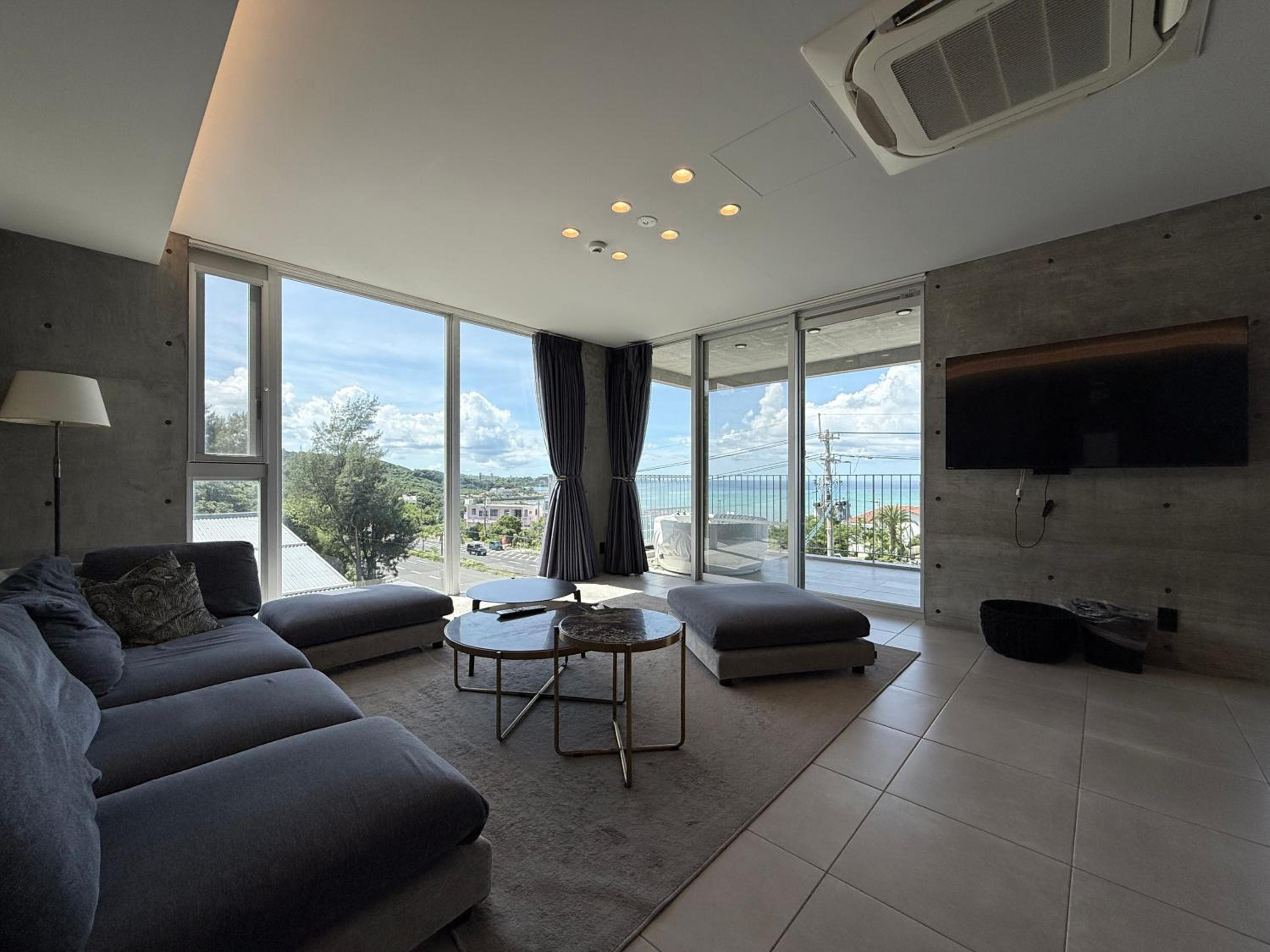 Emerald Ocean Villa
