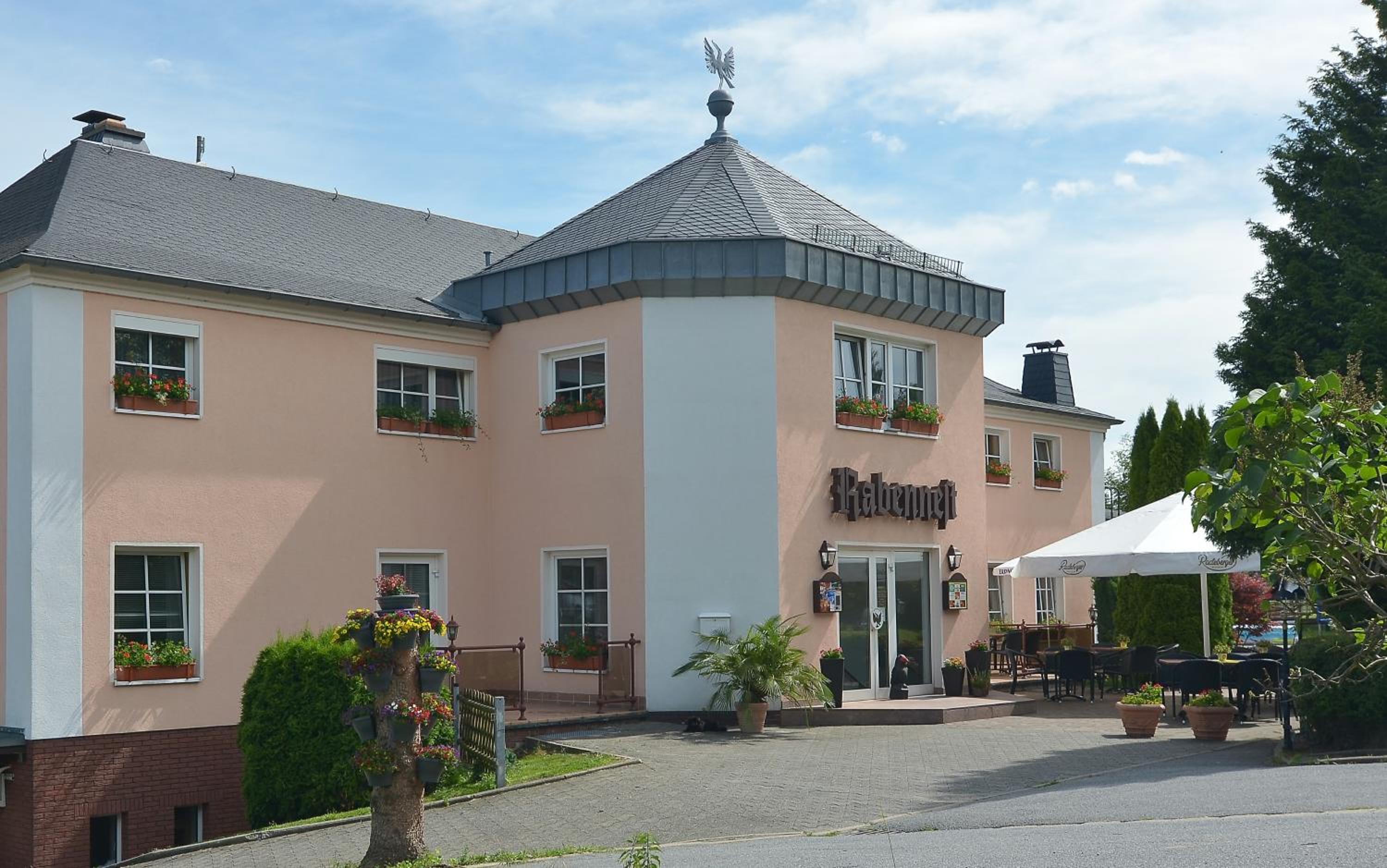 Hotel Rabennest - Image 1