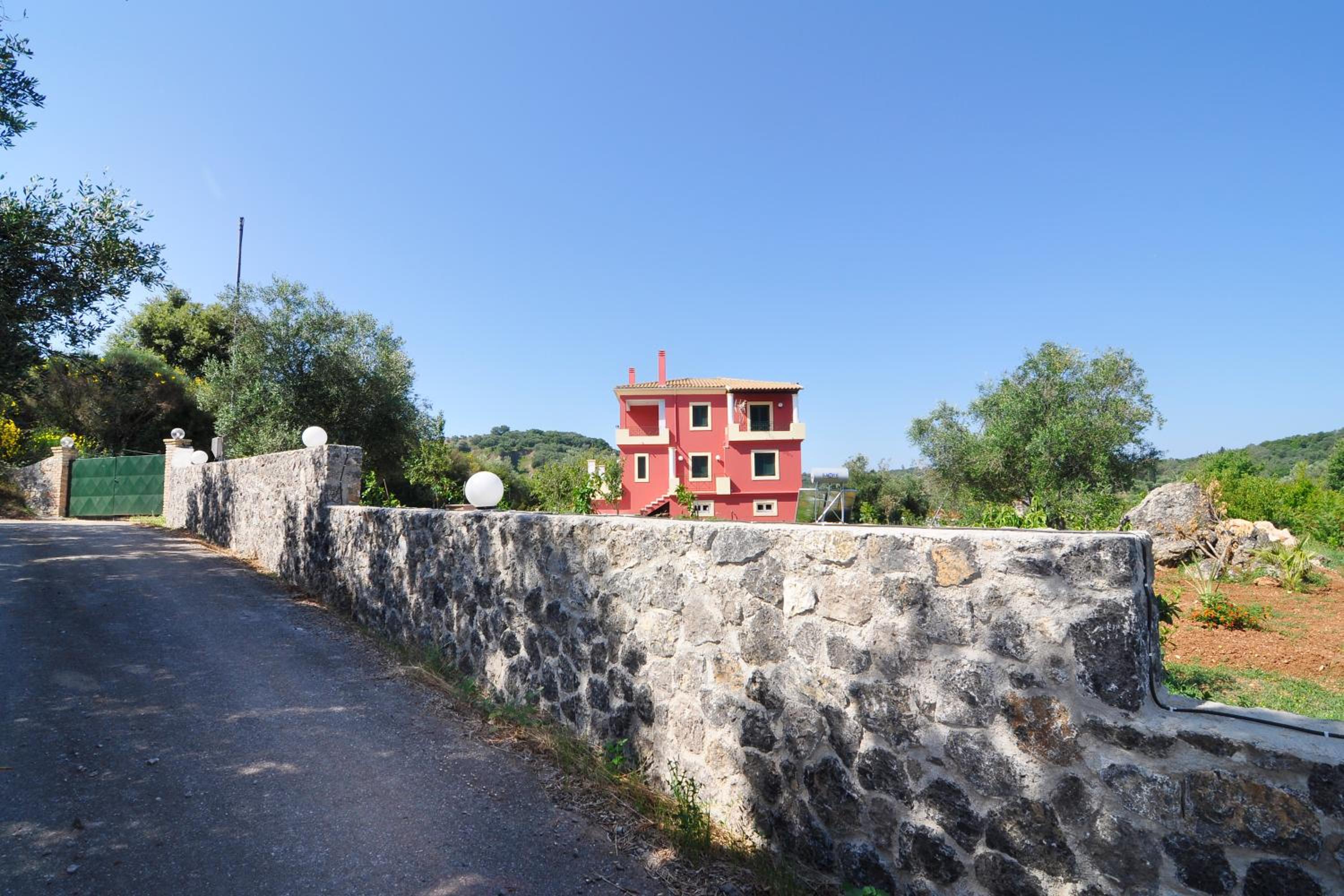 Villa Jazz Rock with Large Private Pool
