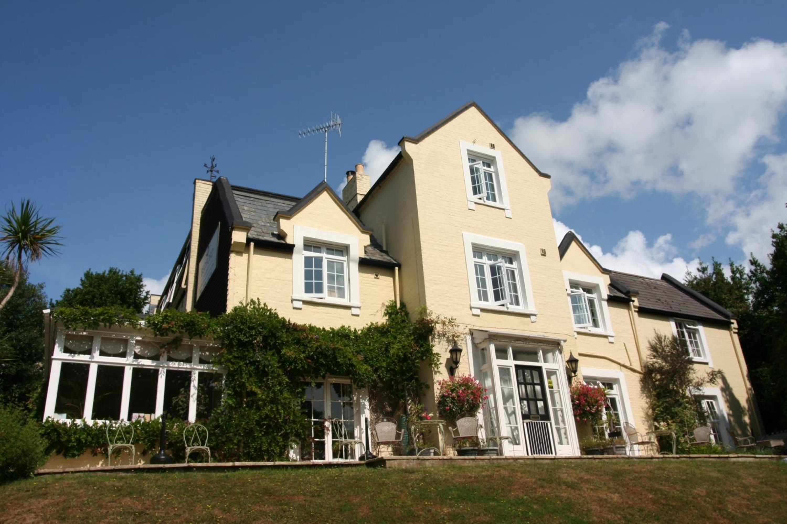 Bedford Lodge