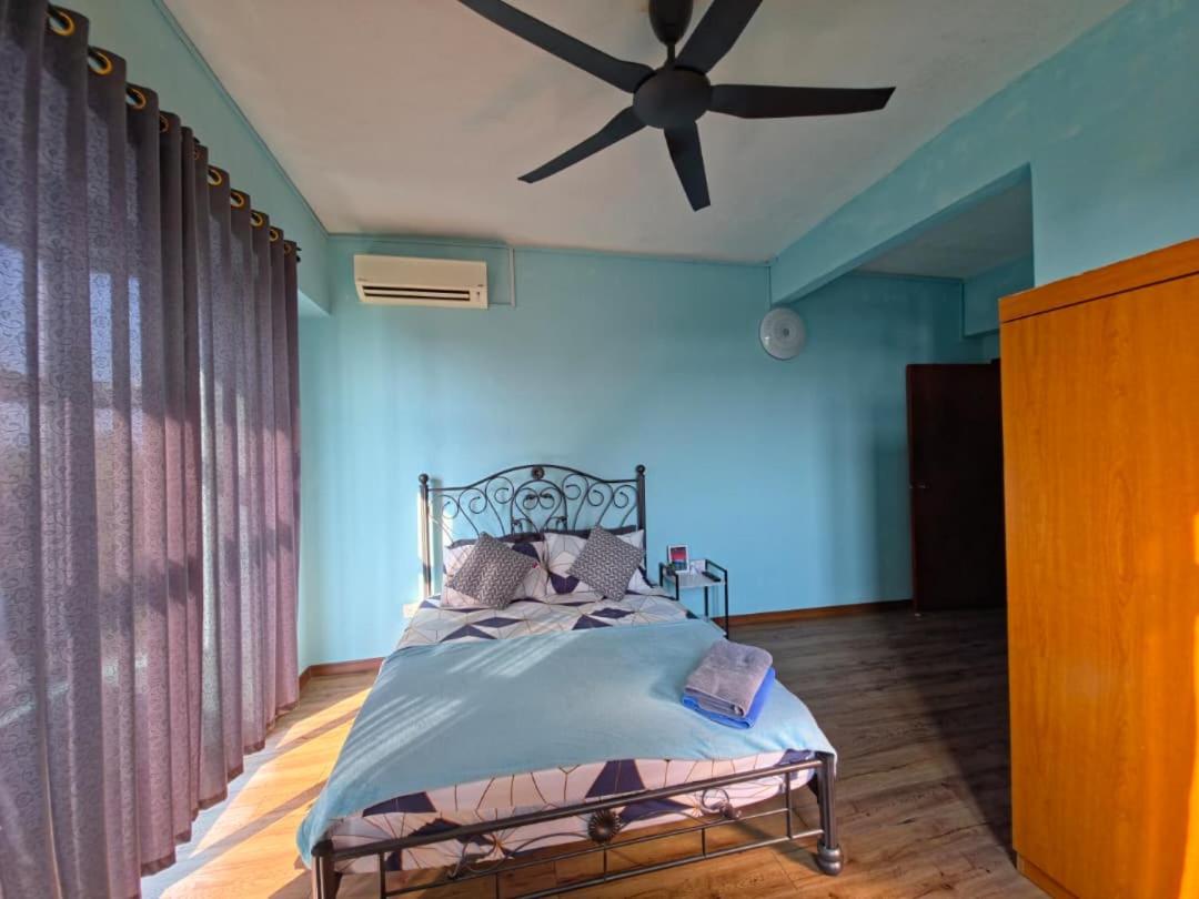 The Sunset Terrace, Ocean View Resort-Teluk Kemang, Sea Views, Walk to beach, Netflix, Beverages & Snacks