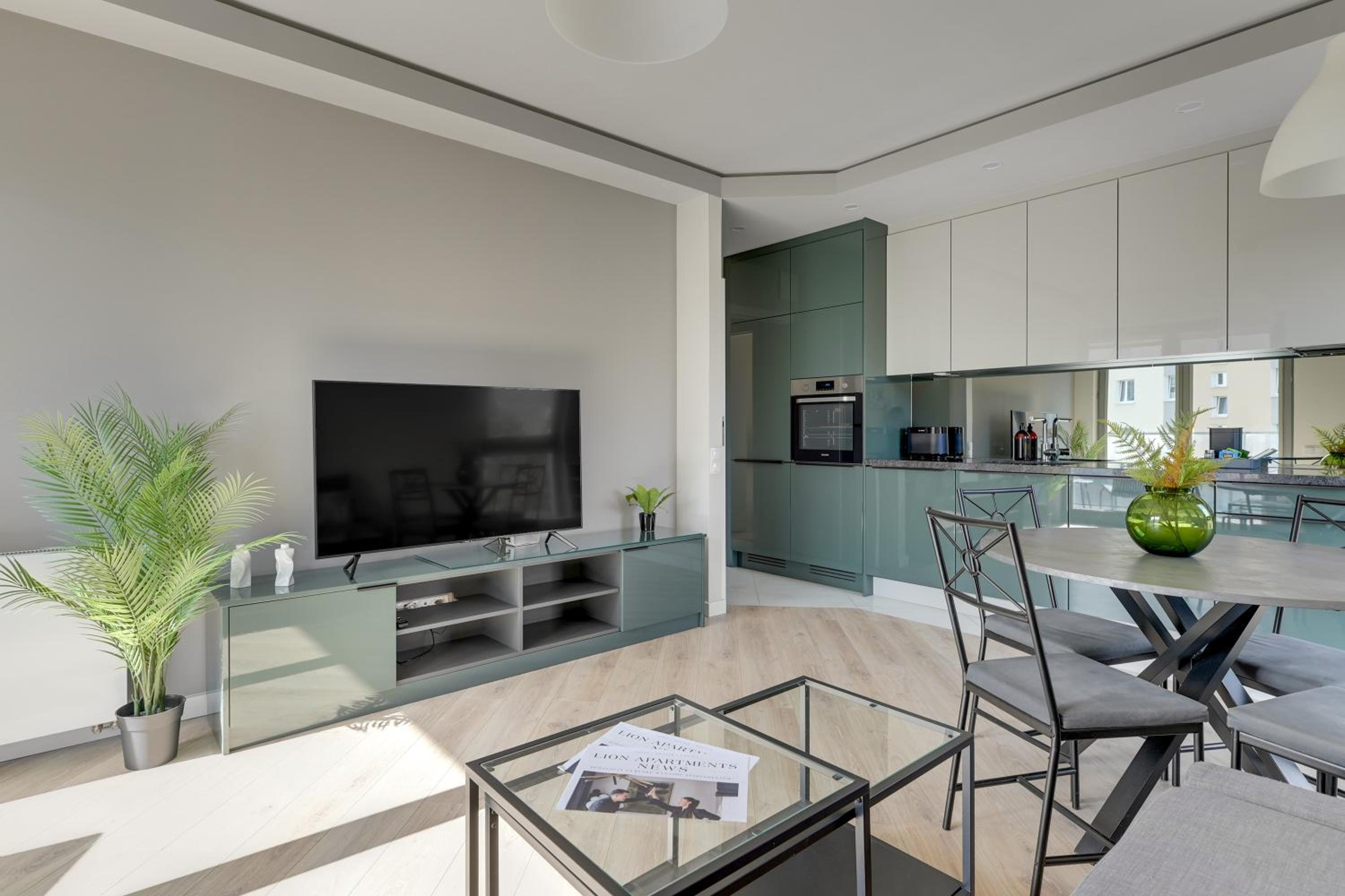 Nadmorze Seaside Apartment with Parking by Lion Apartments