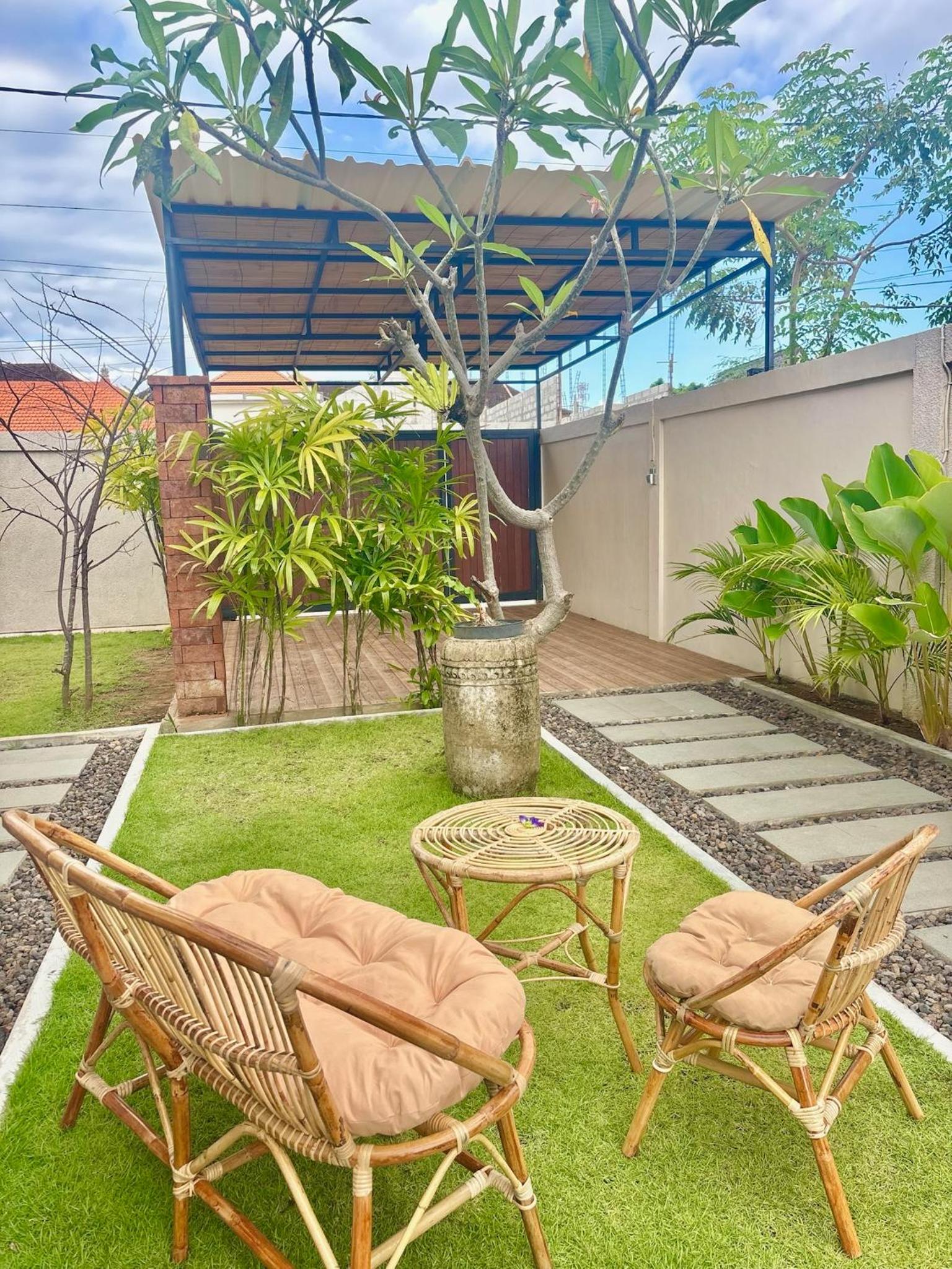 PRIVATE VILLA 3BR -Pool-Sanur-5 mins to Beach