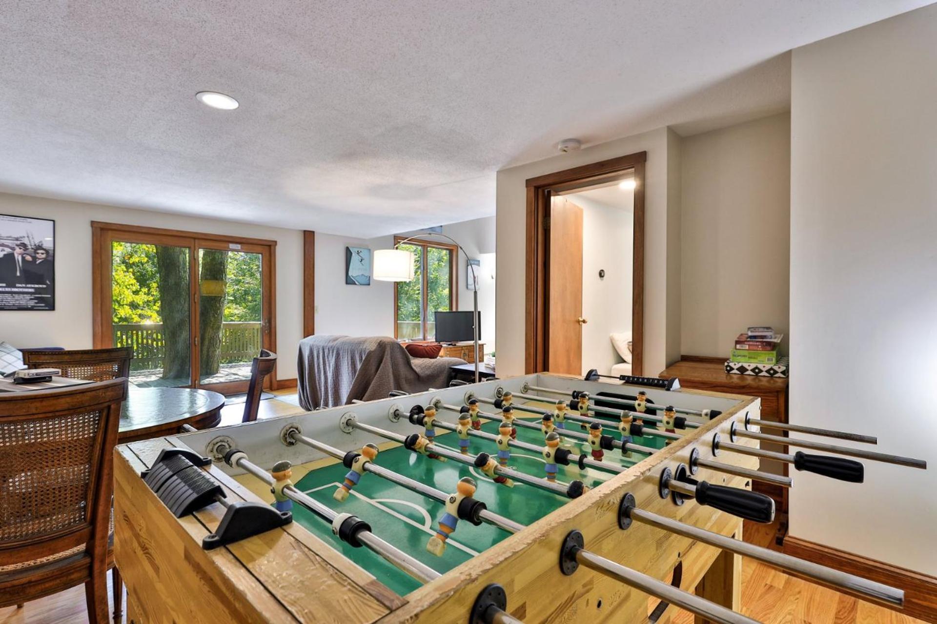 4BR Killington Home Perfect for Families, Pet-Friendly, Fireplace