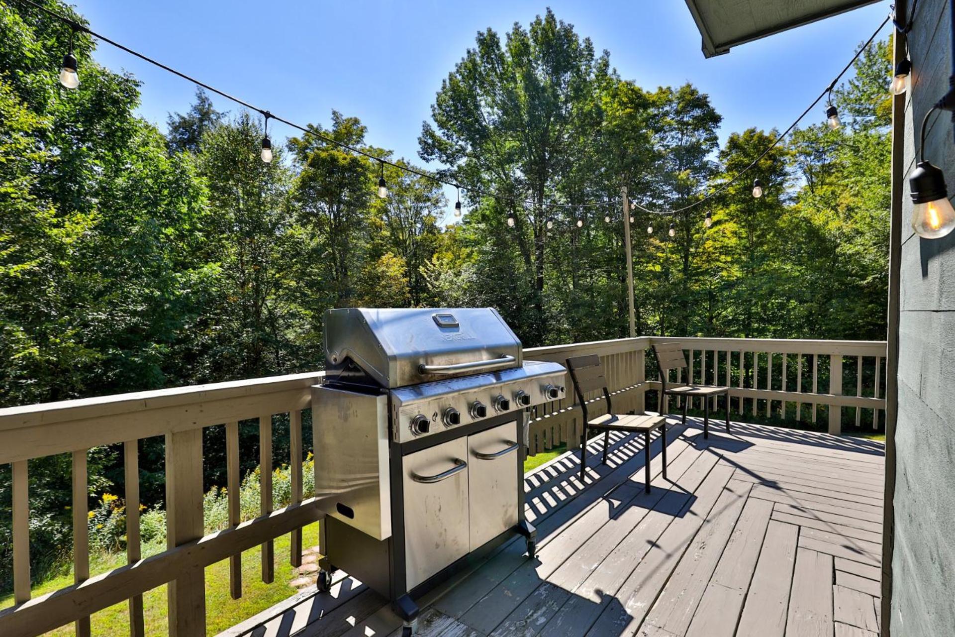4BR Killington Home Perfect for Families, Pet-Friendly, Fireplace