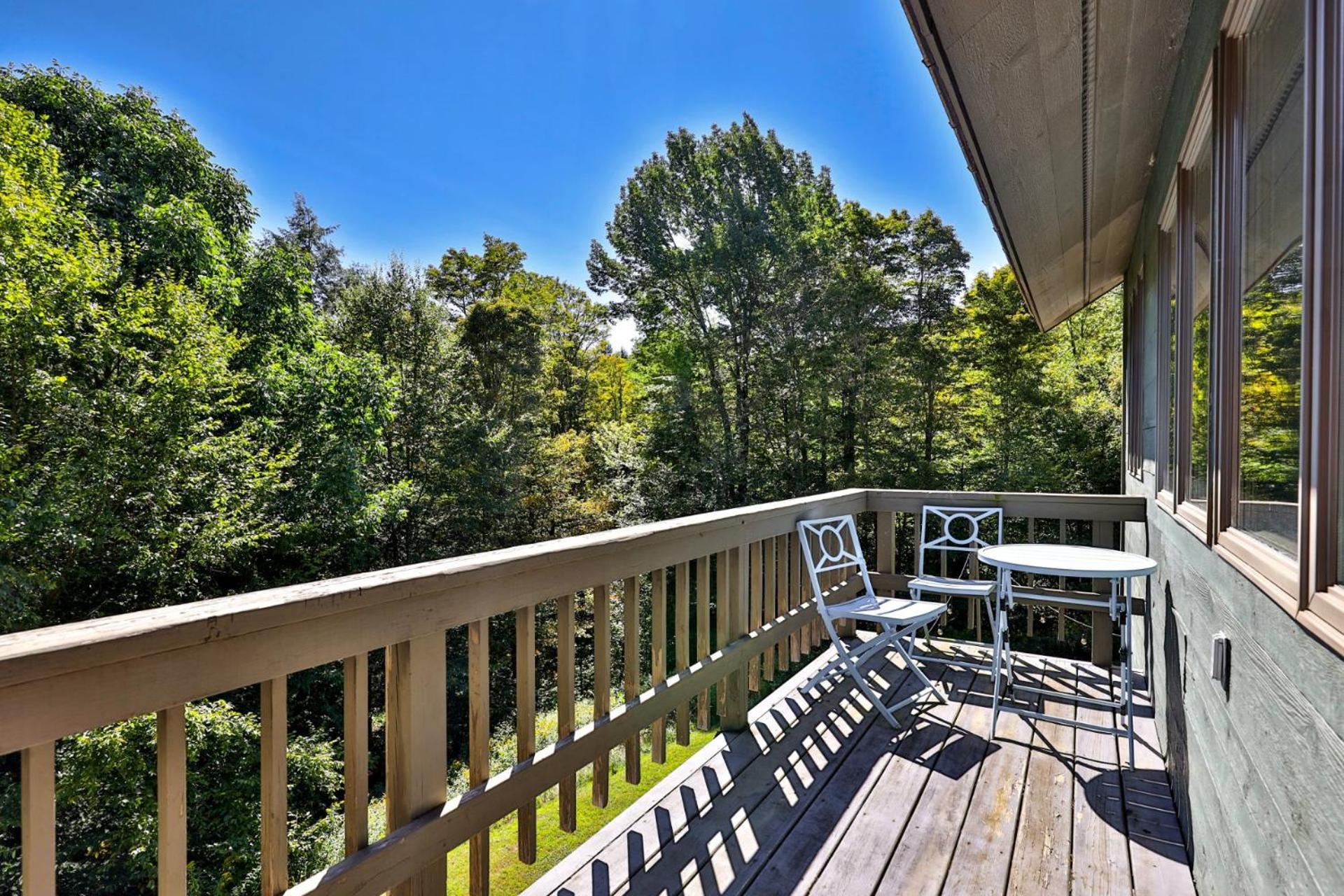 4BR Killington Home Perfect for Families, Pet-Friendly, Fireplace