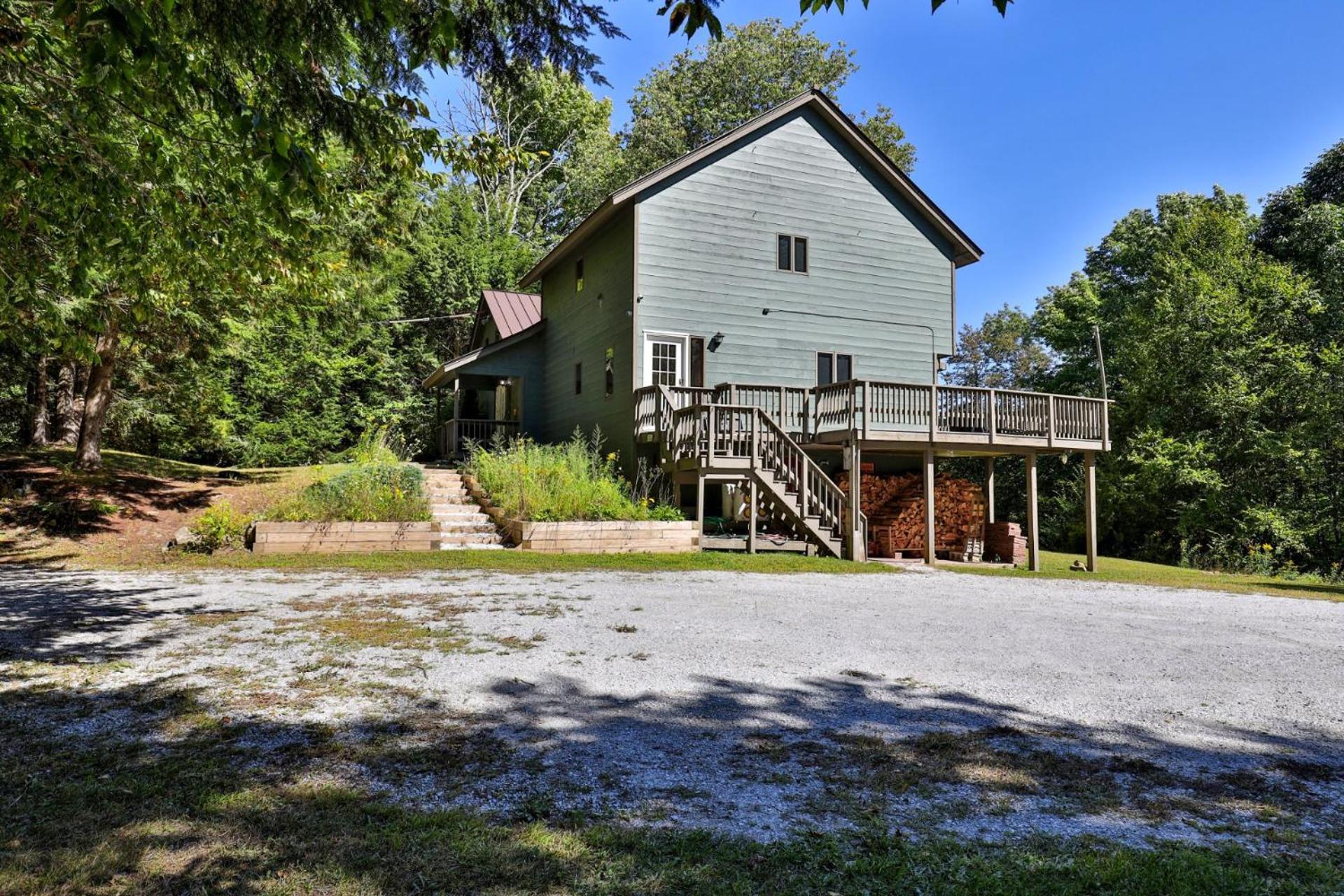 4BR Killington Home Perfect for Families, Pet-Friendly, Fireplace