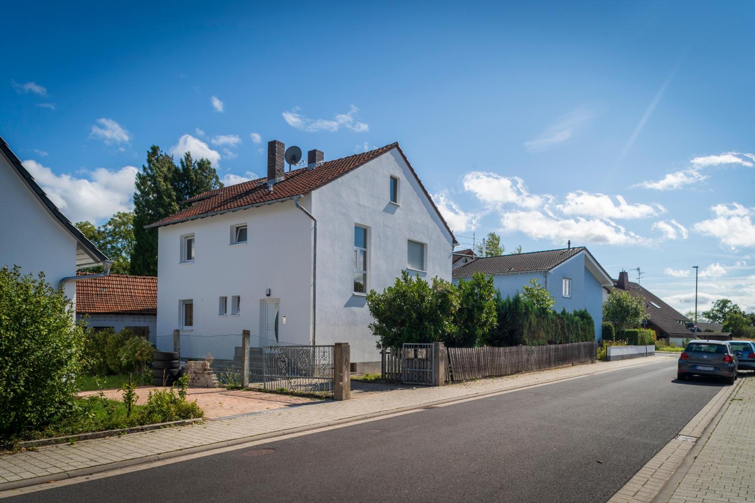 Das orange Haus in der Nähe Frankfurt