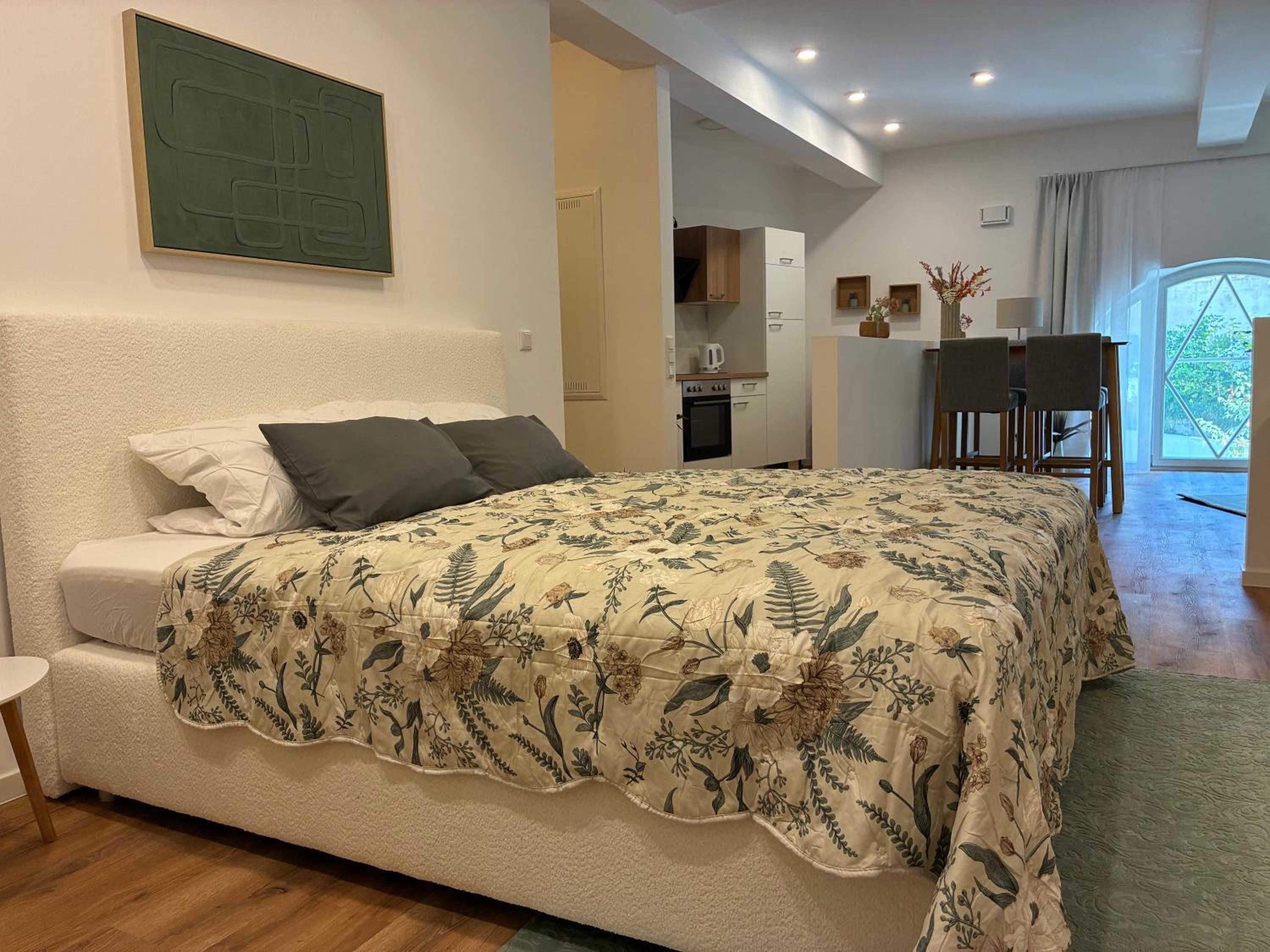 ANER 6 eleganter Loft mit Infrarotsauna in Dresden Weißer Hirsch