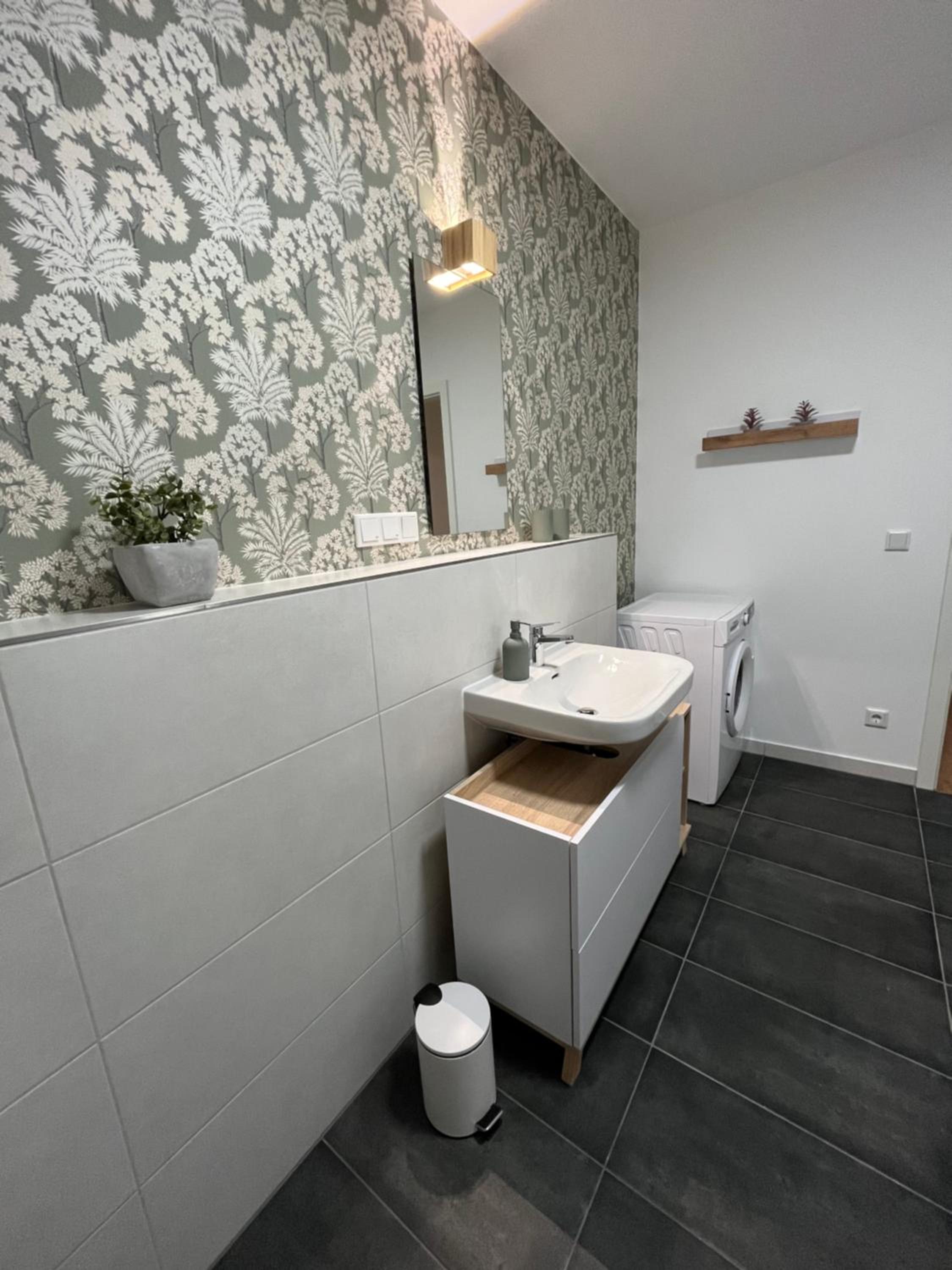 ANER 6 eleganter Loft mit Infrarotsauna in Dresden Weißer Hirsch