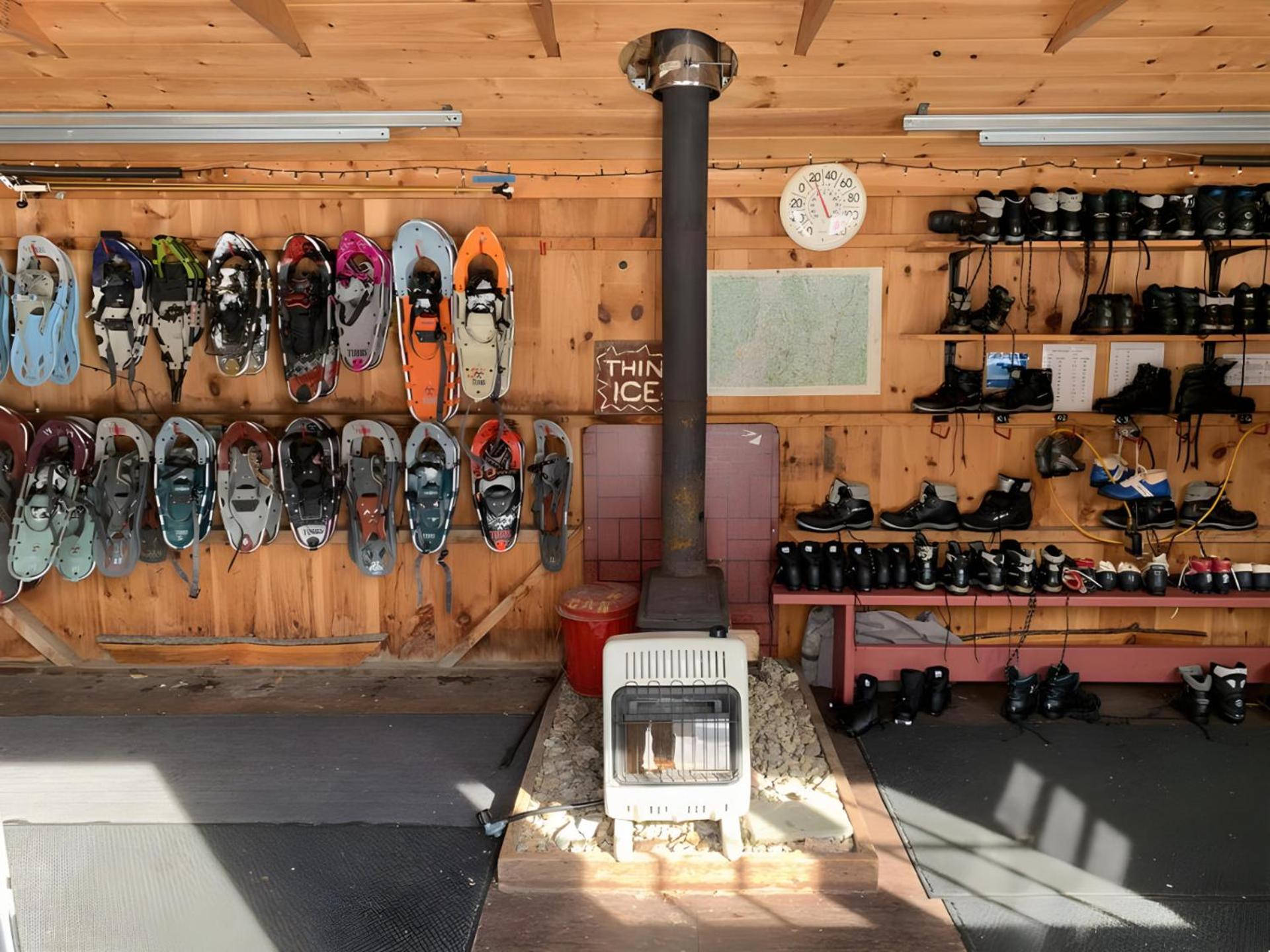 Ski-In, Ski-Out Sunrise Village Killington Condo - 2BR, Fireplace, Pool, Pet Friendly
