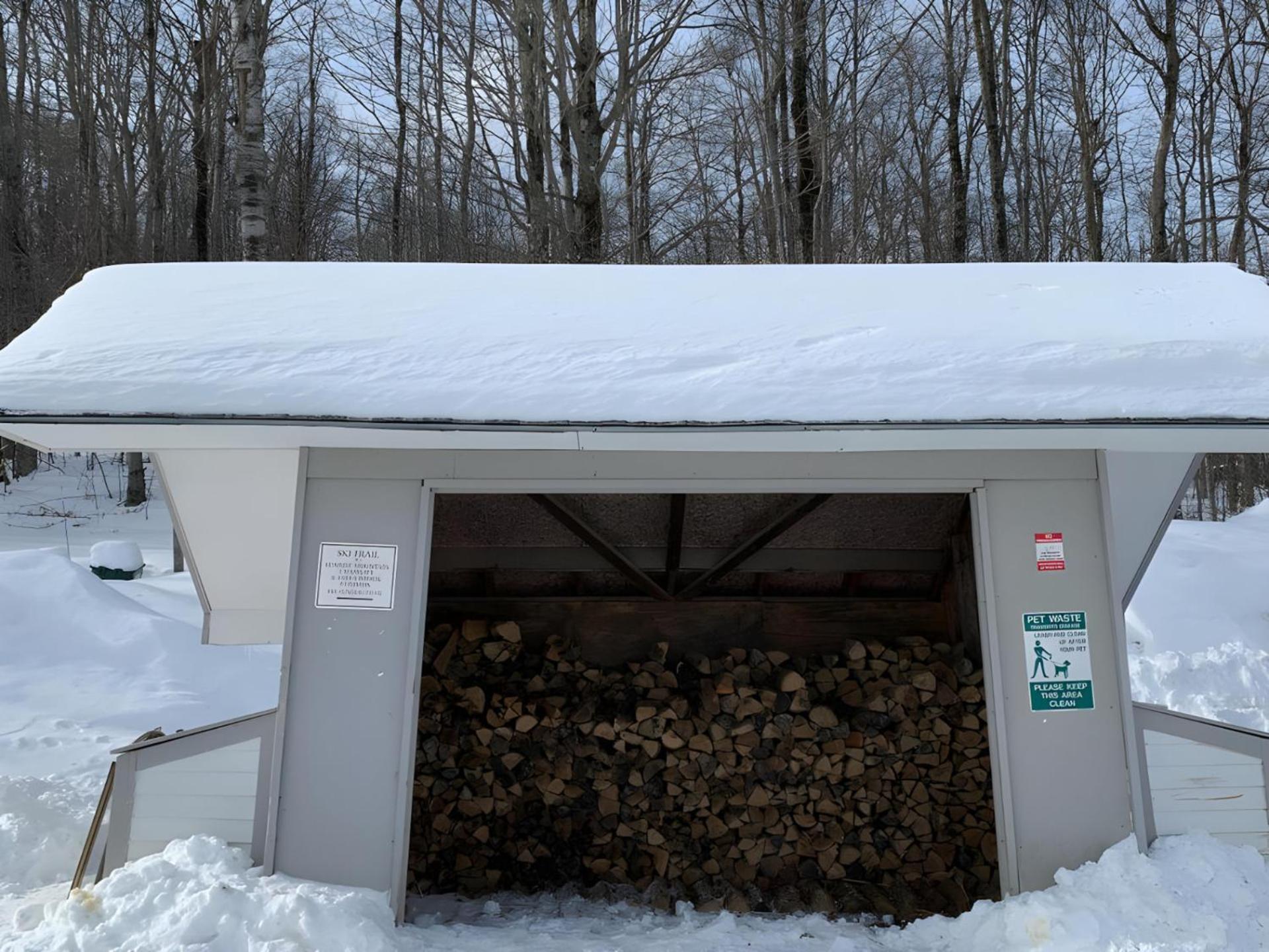Ski-In, Ski-Out Sunrise Village Killington Condo - 2BR, Fireplace, Pool, Pet Friendly