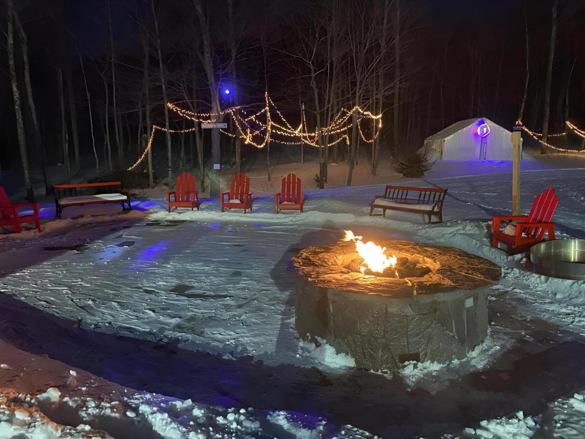 Ski-In, Ski-Out Sunrise Village Killington Condo - 2BR, Fireplace, Pool, Pet Friendly