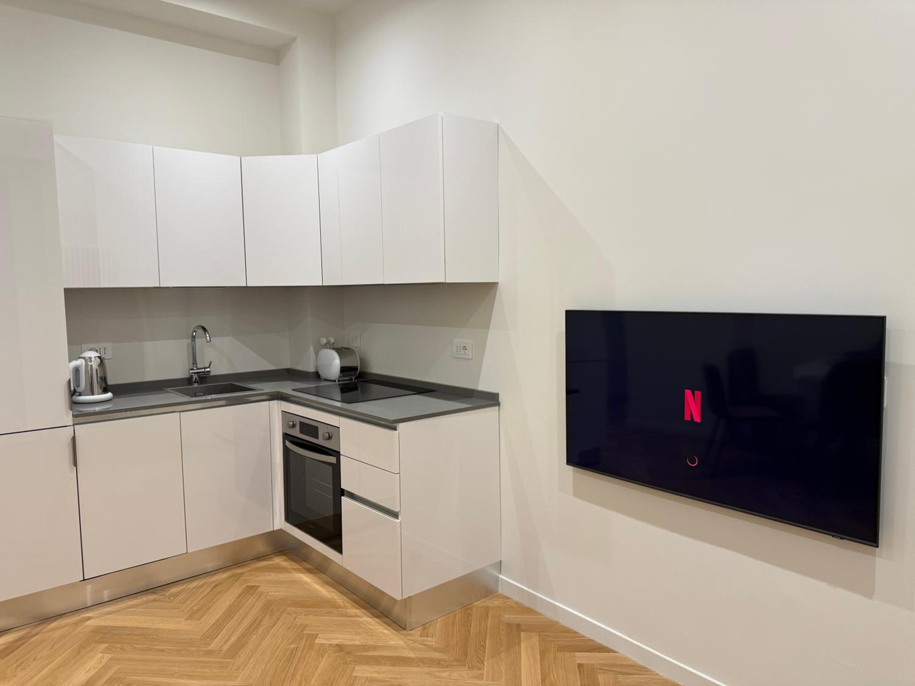 Stylish Flat Porta Romana e Bocconi