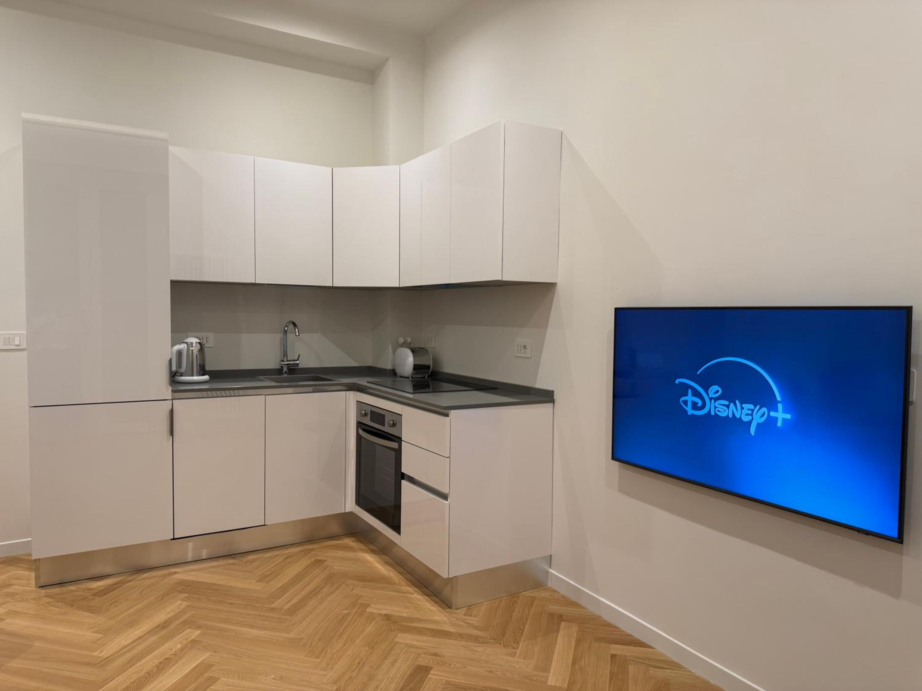 Stylish Flat Porta Romana e Bocconi