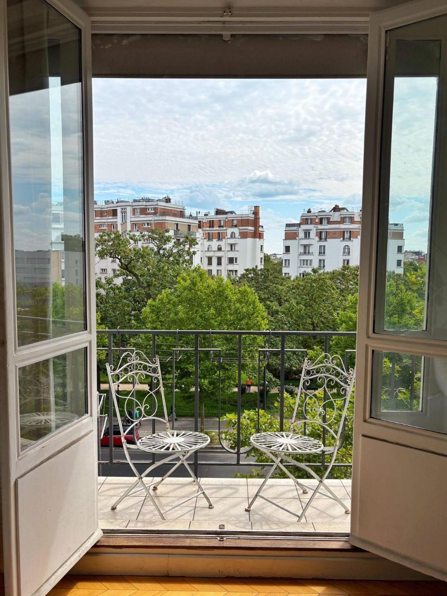 Appartement Paris 12 proche du centre avec parking
