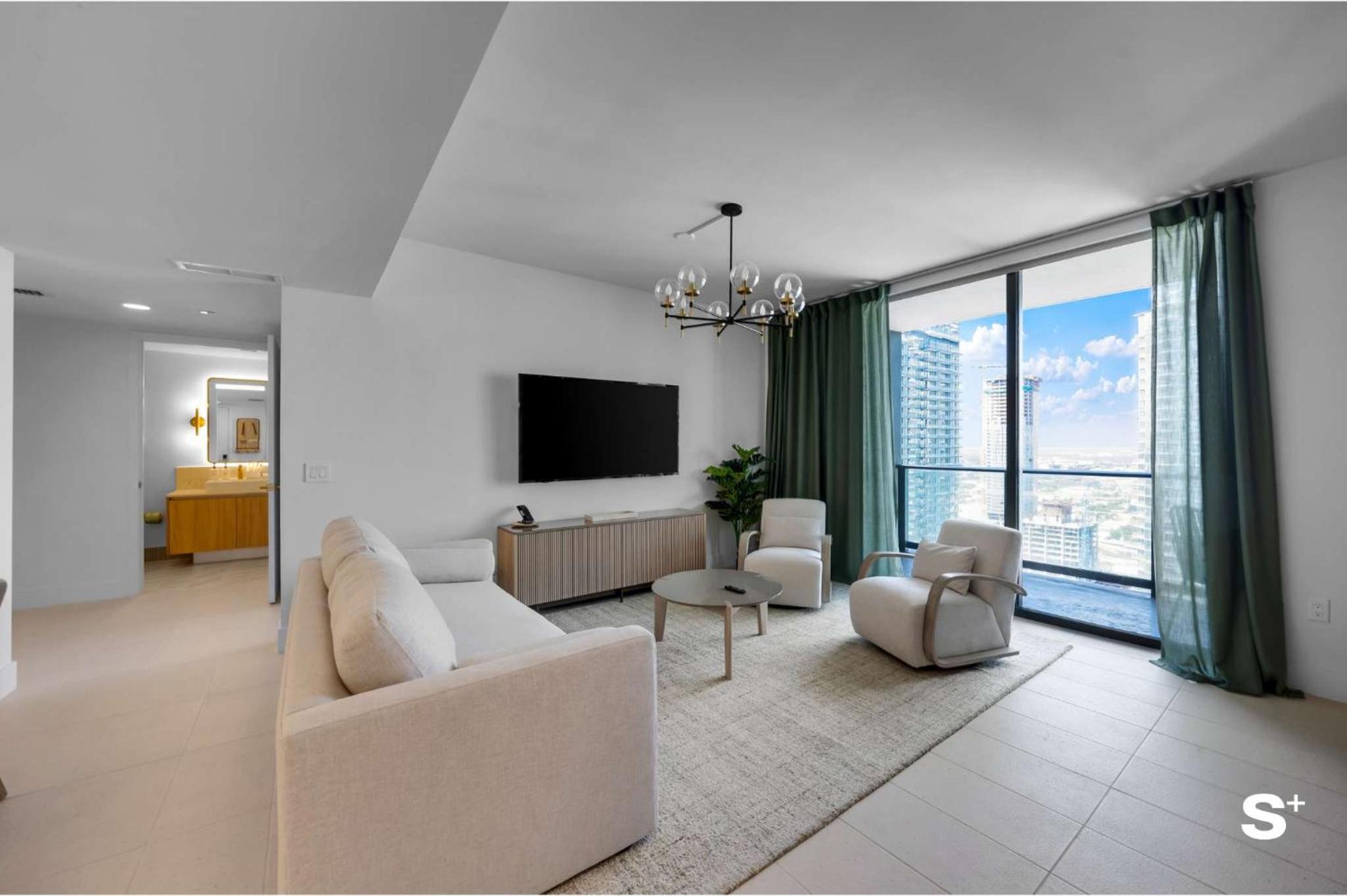 Modern DTW Miami Escape with Water Views
