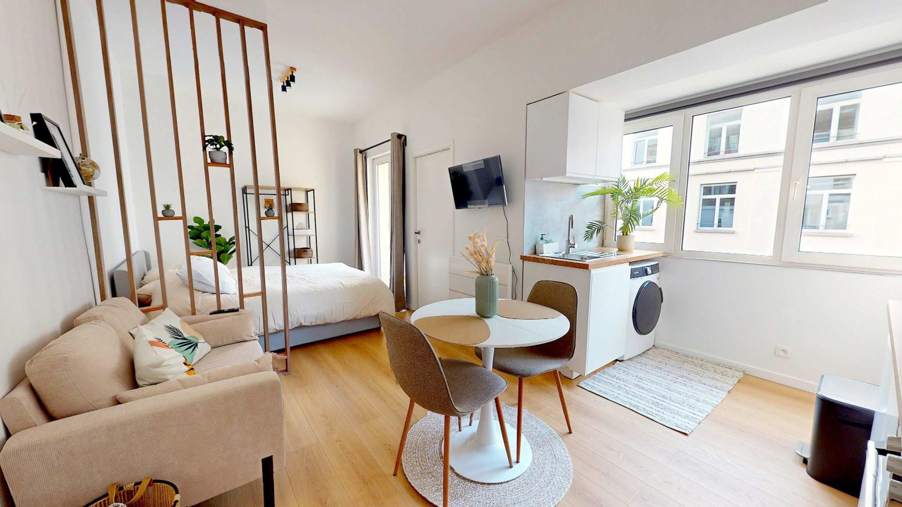 Studio cosy centre Bruxelles avec balcon pour 2personnes