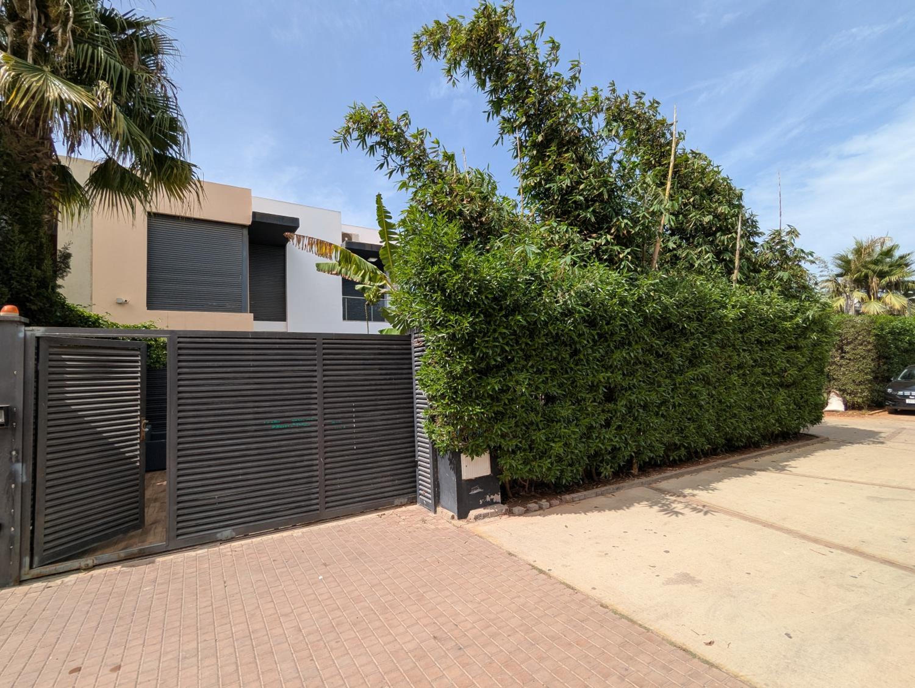 Villa 3-bedroom with Private Pool in Tamaris