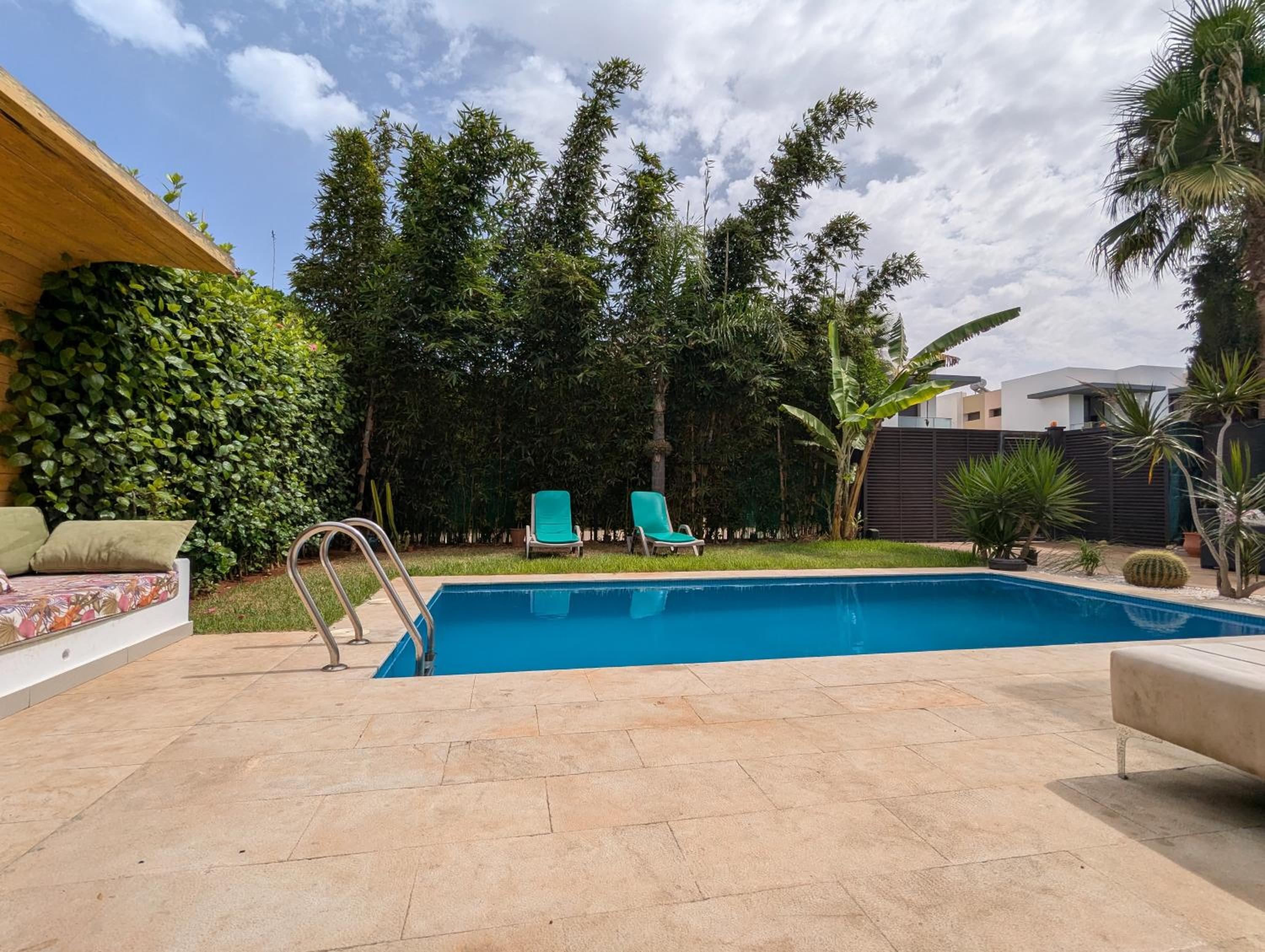 Villa 3-bedroom with Private Pool in Tamaris