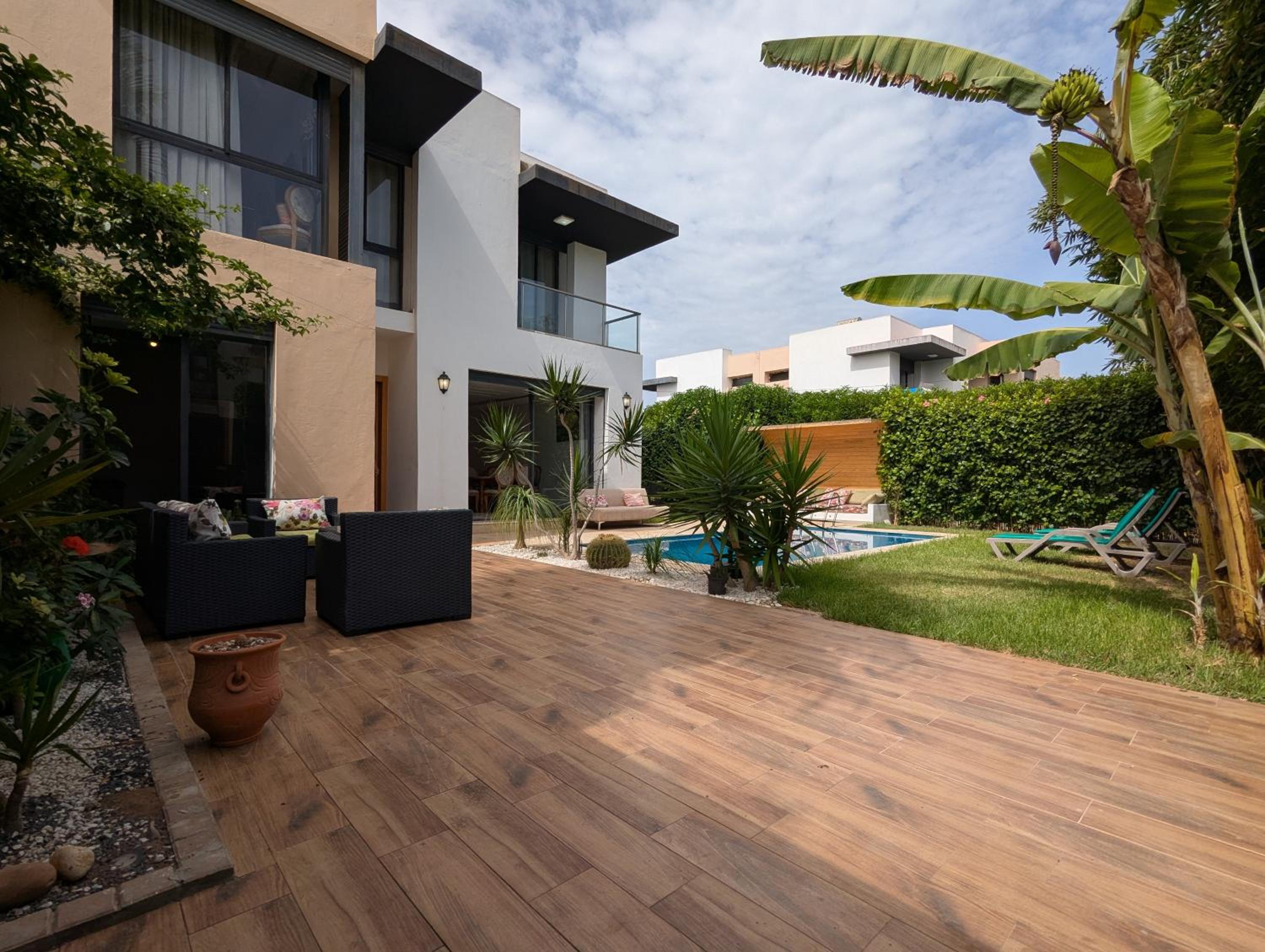 Villa 3-bedroom with Private Pool in Tamaris
