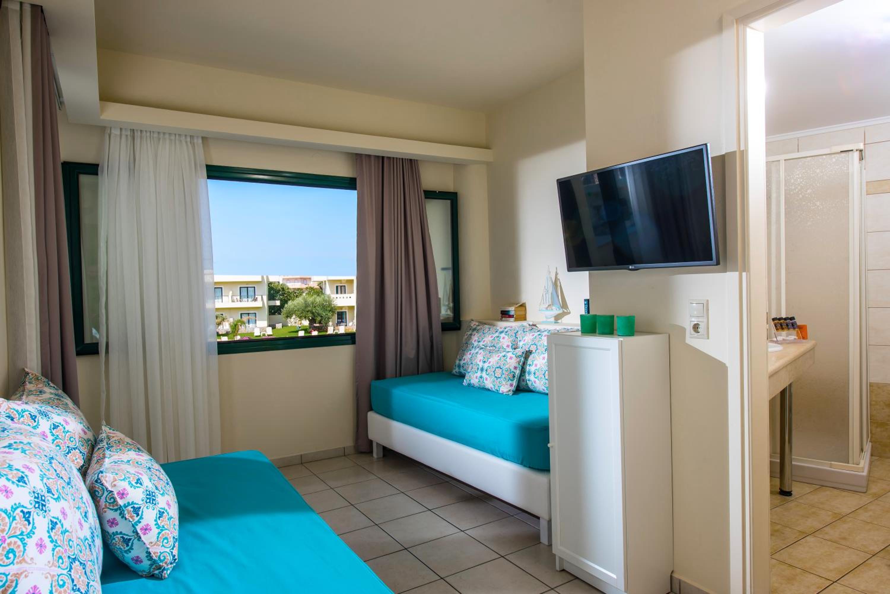 Malia Vacations - Kristalli Hotel Apartments - Property Image 3