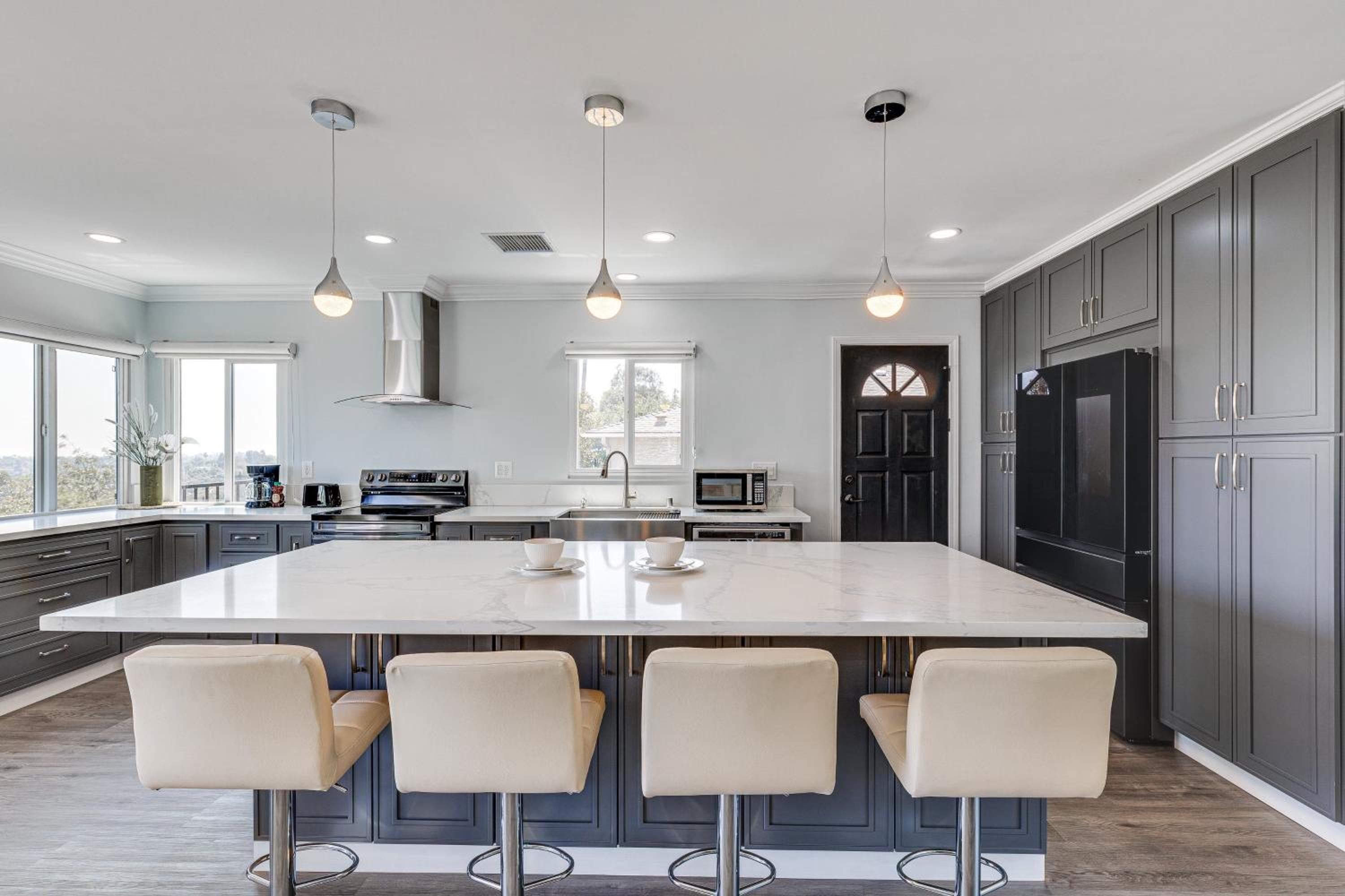 Enchanting 4-bedroom house with panoramic view in Pasadena